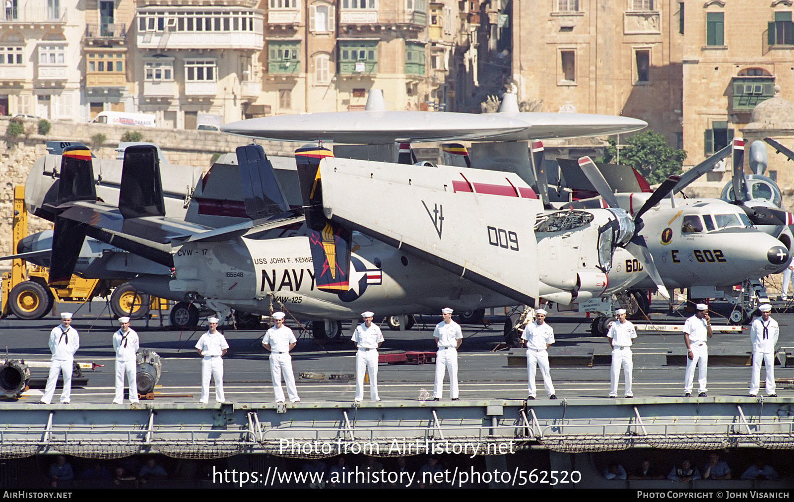 Aircraft Photo of 165648 | Grumman E-2C Hawkeye 2000 | USA - Navy | AirHistory.net #562520