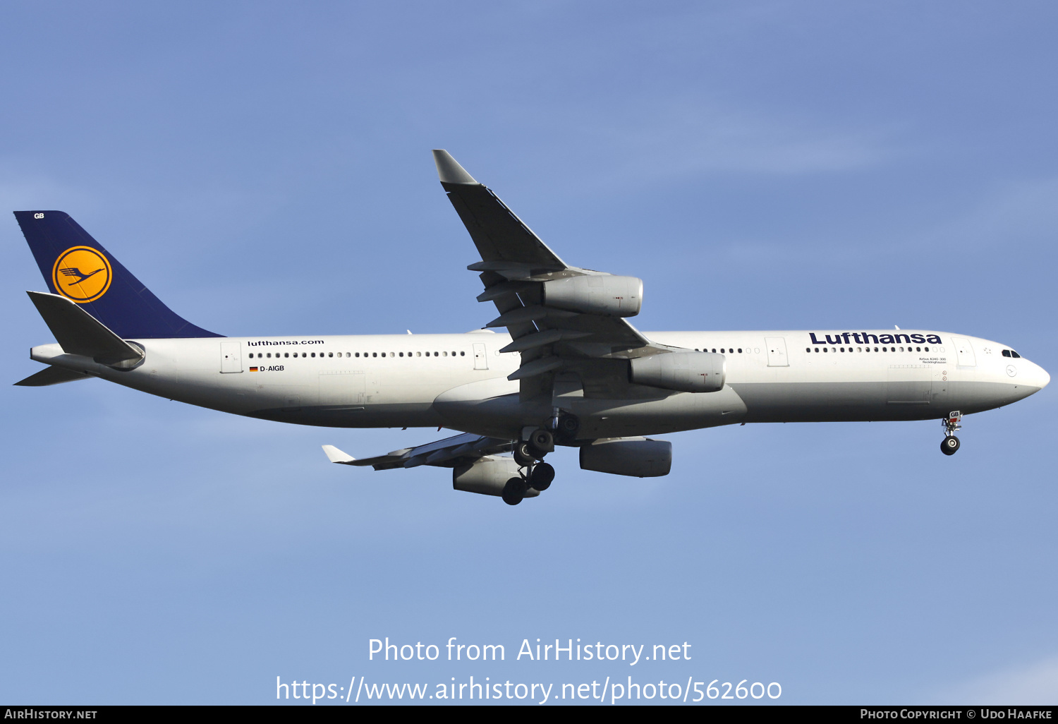 Aircraft Photo of D-AIGB | Airbus A340-311 | Lufthansa | AirHistory.net #562600