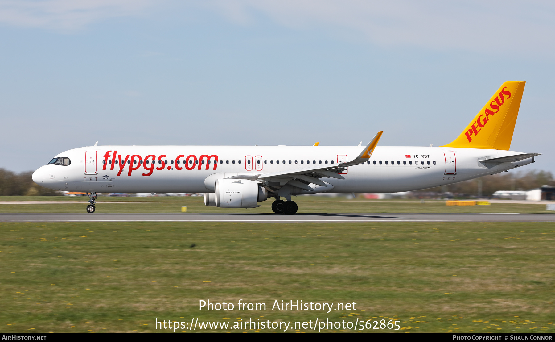 Aircraft Photo of TC-RBT | Airbus A321-251NX | Pegasus Airlines | AirHistory.net #562865