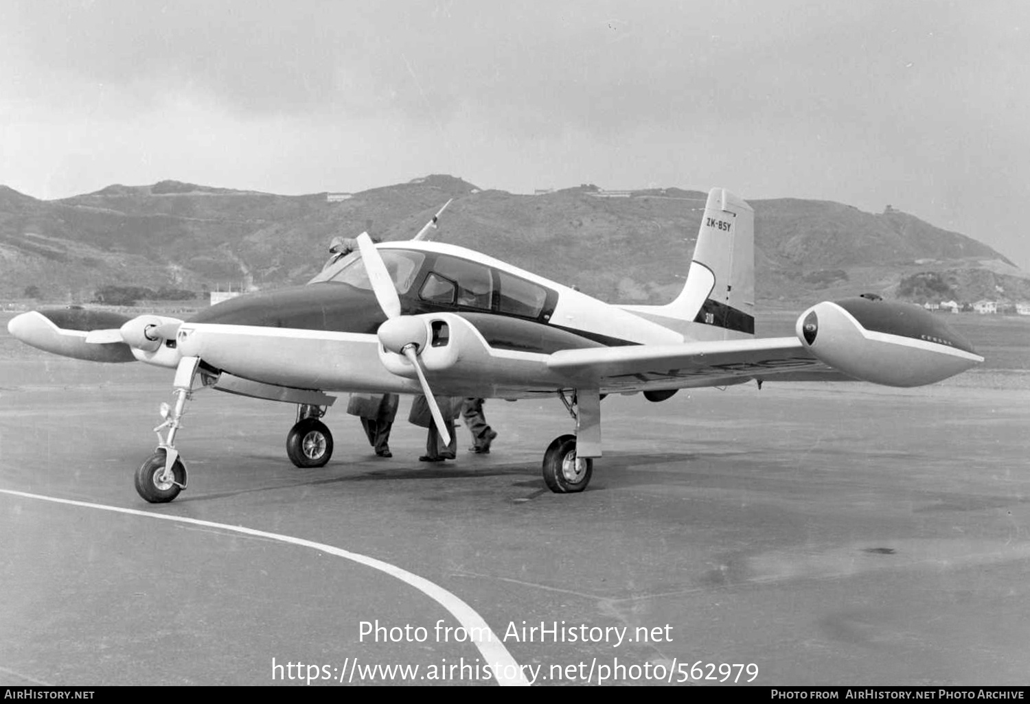 Aircraft Photo of ZK-BSY | Cessna 310 | AirHistory.net #562979