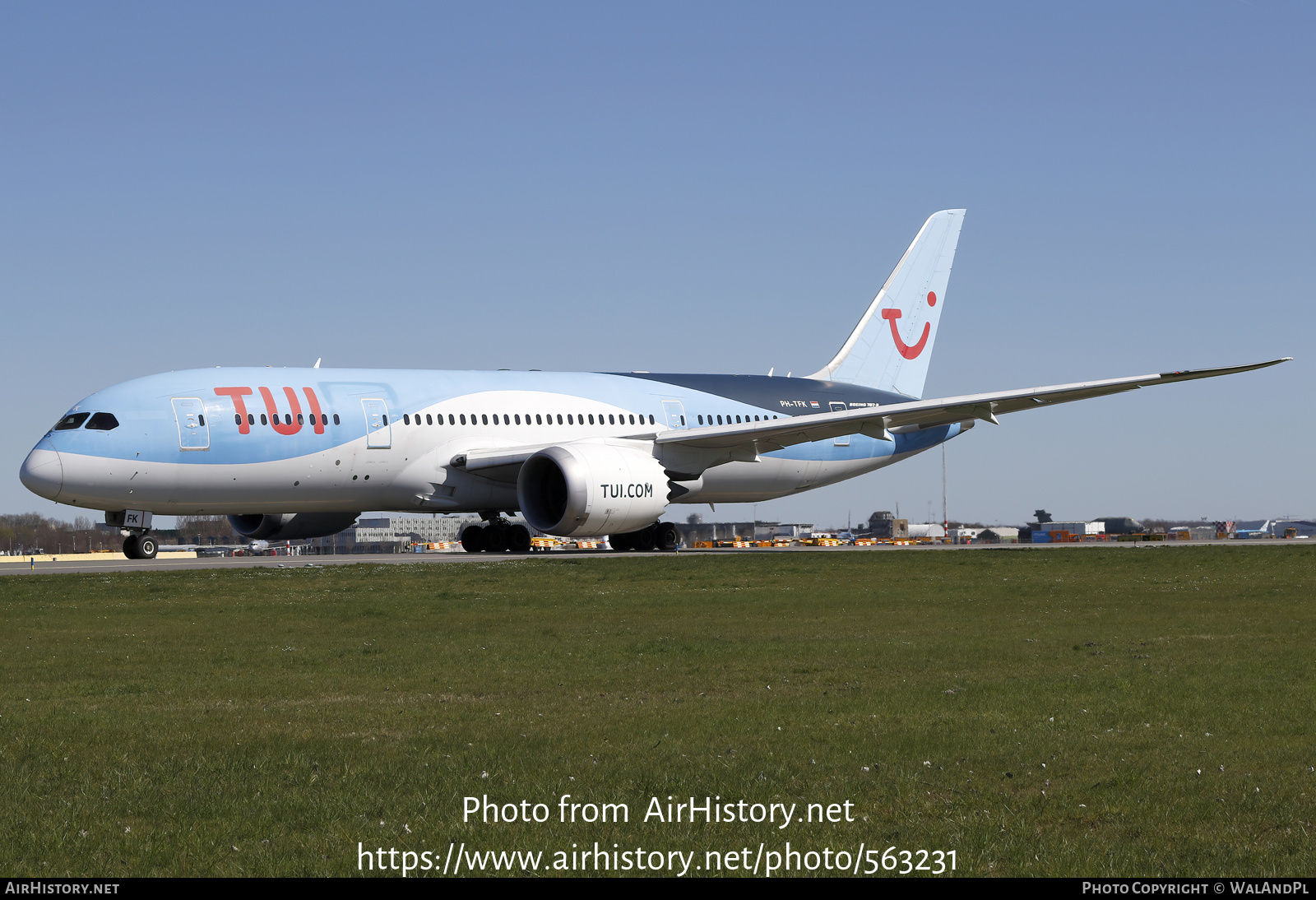 Aircraft Photo of PH-TFK | Boeing 787-8 Dreamliner | TUI | AirHistory.net #563231