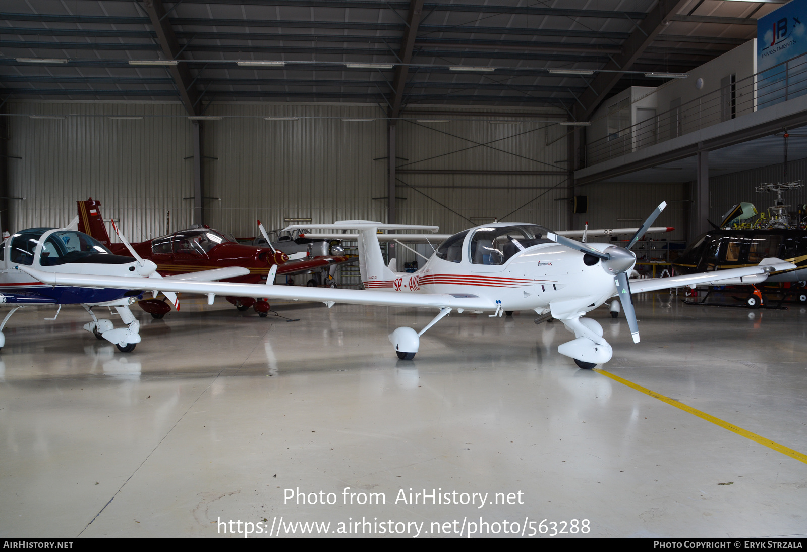 Aircraft Photo of SP-AKS | Diamond DA40D Diamond Star TDI | AirHistory.net #563288