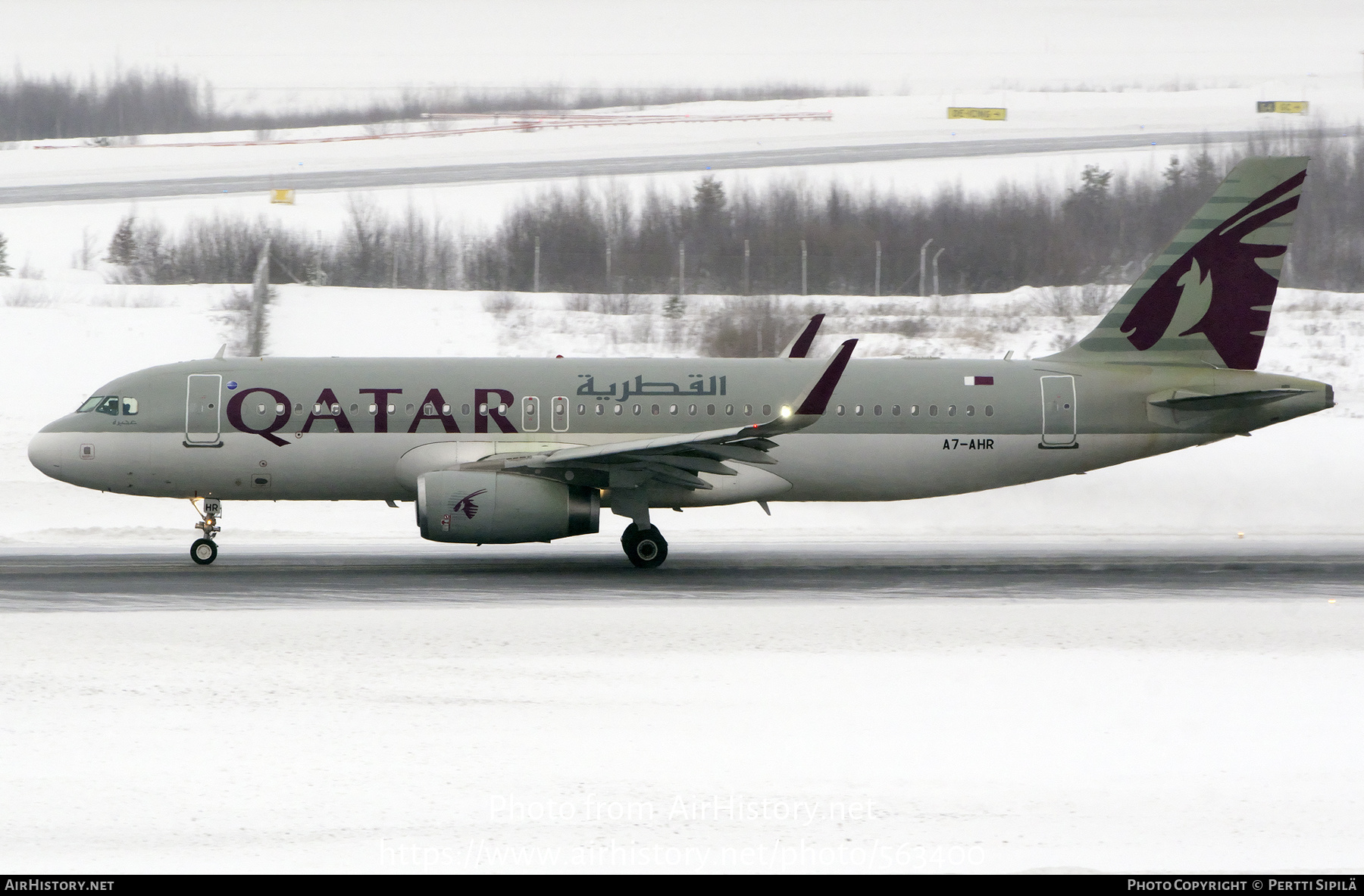 Aircraft Photo of A7-AHR | Airbus A320-232 | Qatar Airways | AirHistory.net #563400