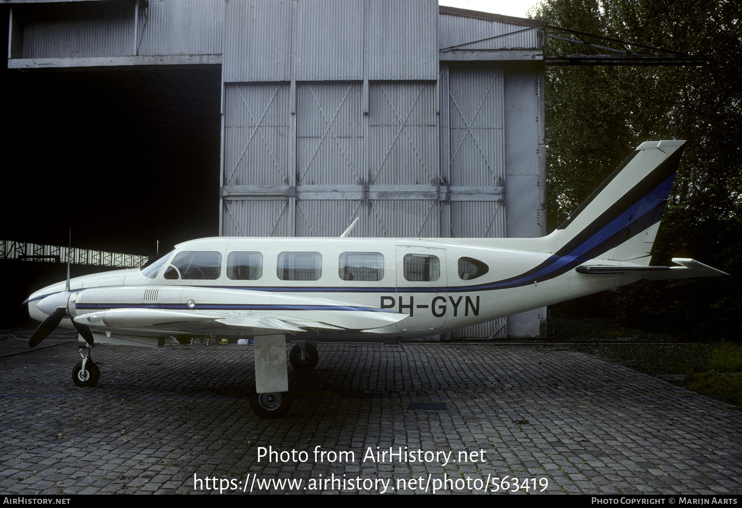 Aircraft Photo of PH-GYN | Piper PA-31-350 Navajo Chieftain | AirHistory.net #563419