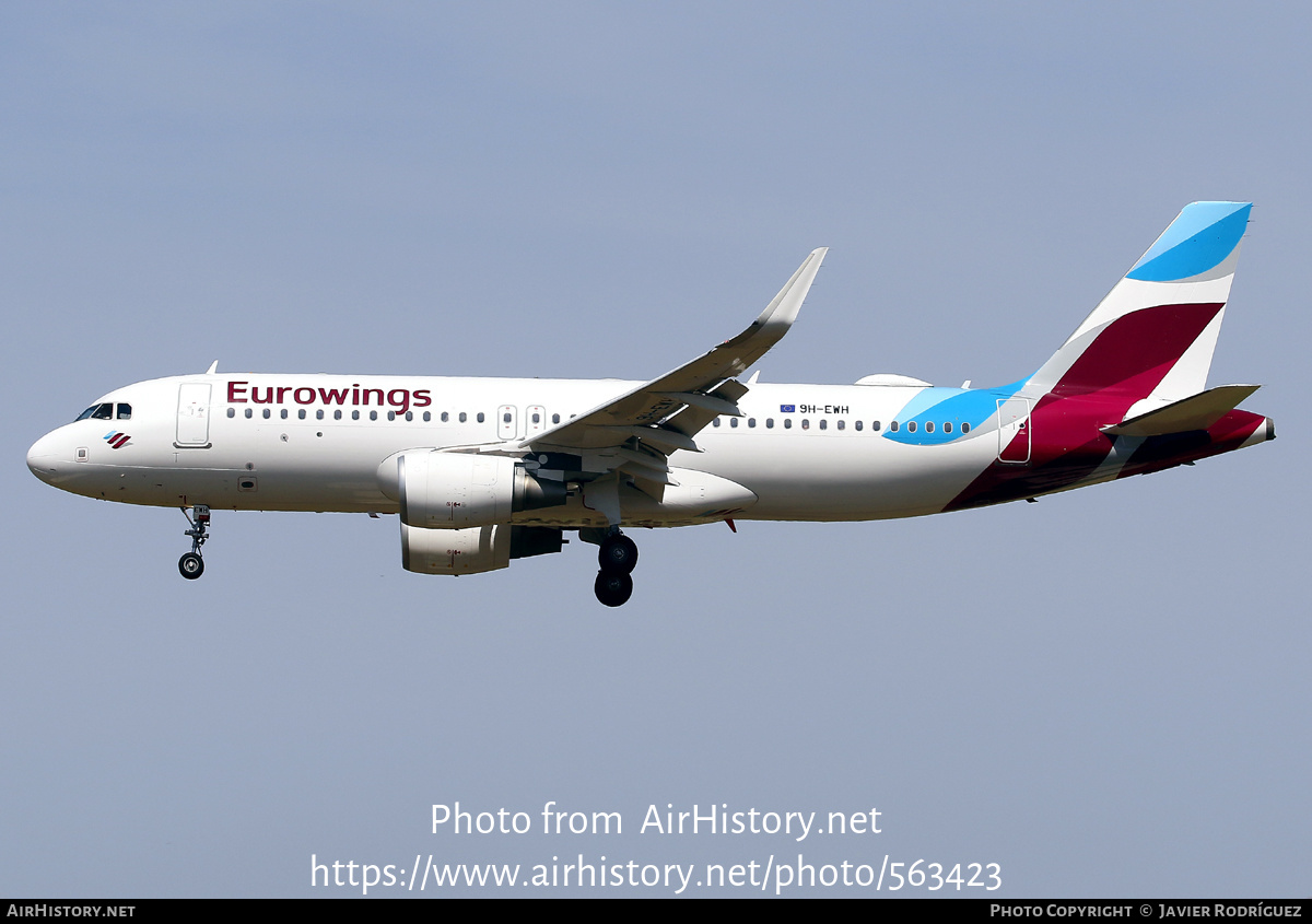 Aircraft Photo of 9H-EWH | Airbus A320-214 | Eurowings | AirHistory.net #563423