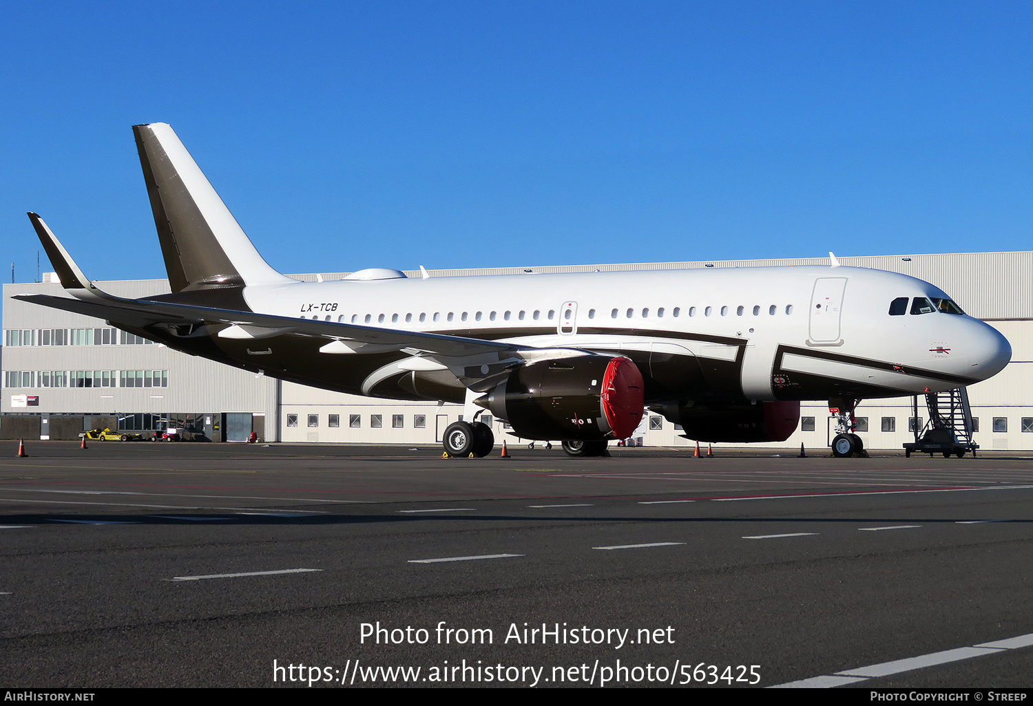 Aircraft Photo of LX-TCB | Airbus A319-153NCJ | AirHistory.net #563425