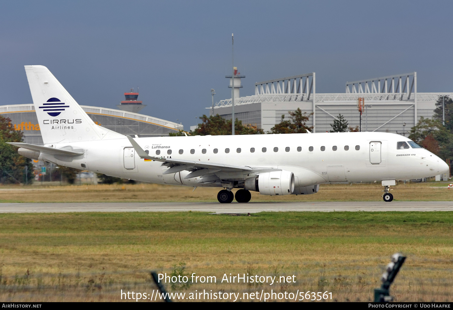 Aircraft Photo of D-ALIA | Embraer 170LR (ERJ-170-100LR) | Cirrus Airlines | AirHistory.net #563561