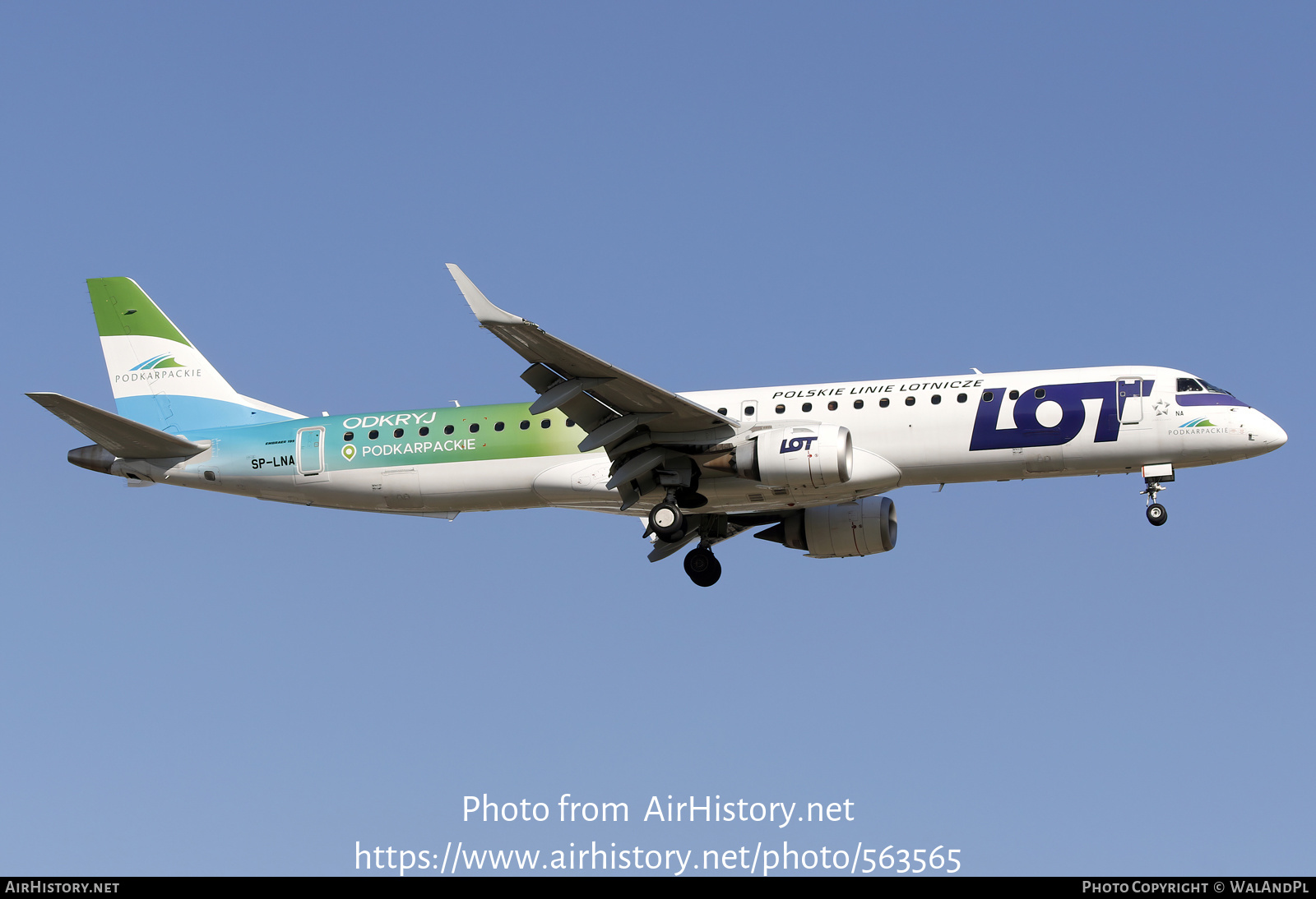 Aircraft Photo of SP-LNA | Embraer 195LR (ERJ-190-200LR) | LOT Polish Airlines - Polskie Linie Lotnicze | AirHistory.net #563565