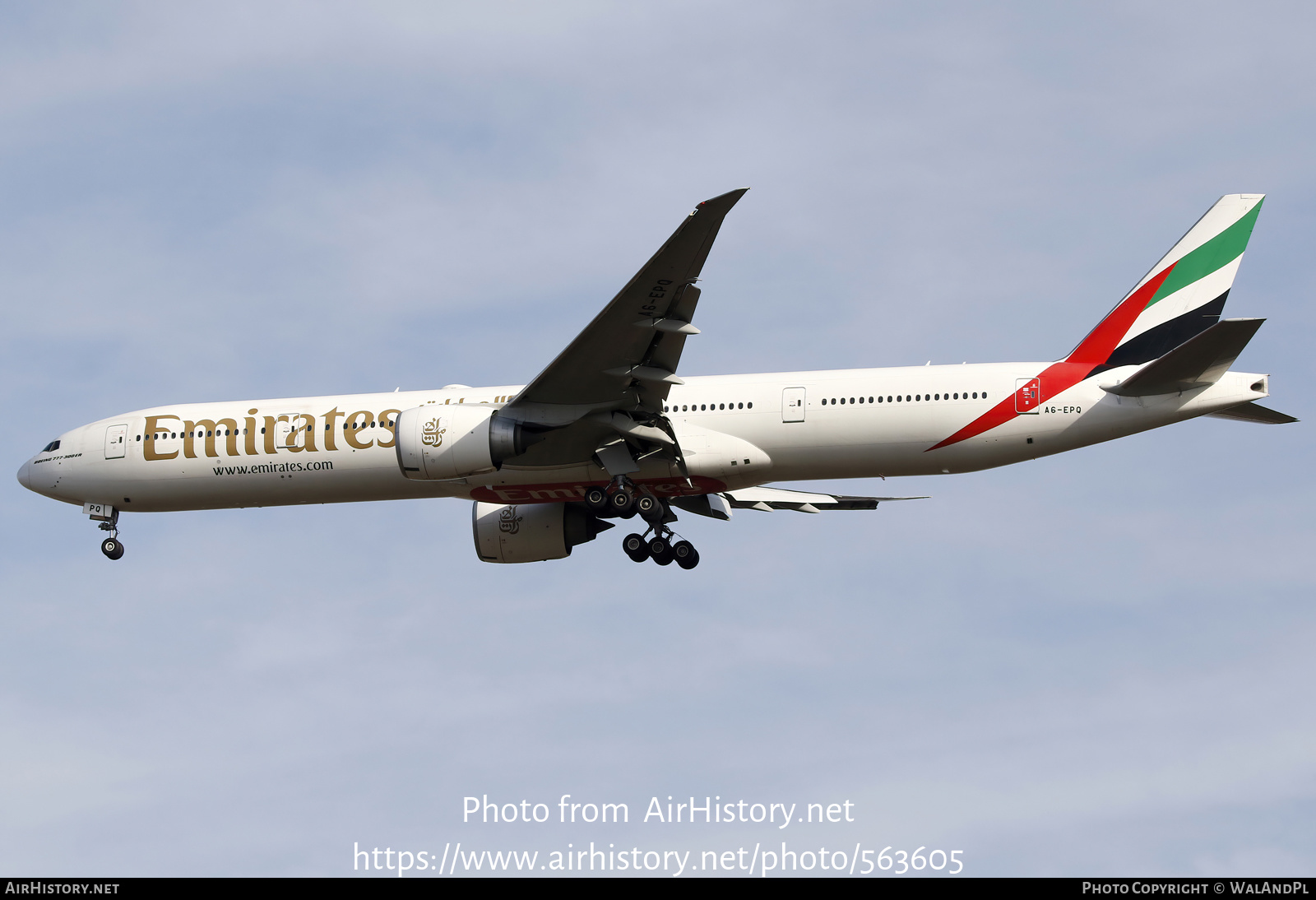 Aircraft Photo of A6-EPQ | Boeing 777-300/ER | Emirates | AirHistory.net #563605