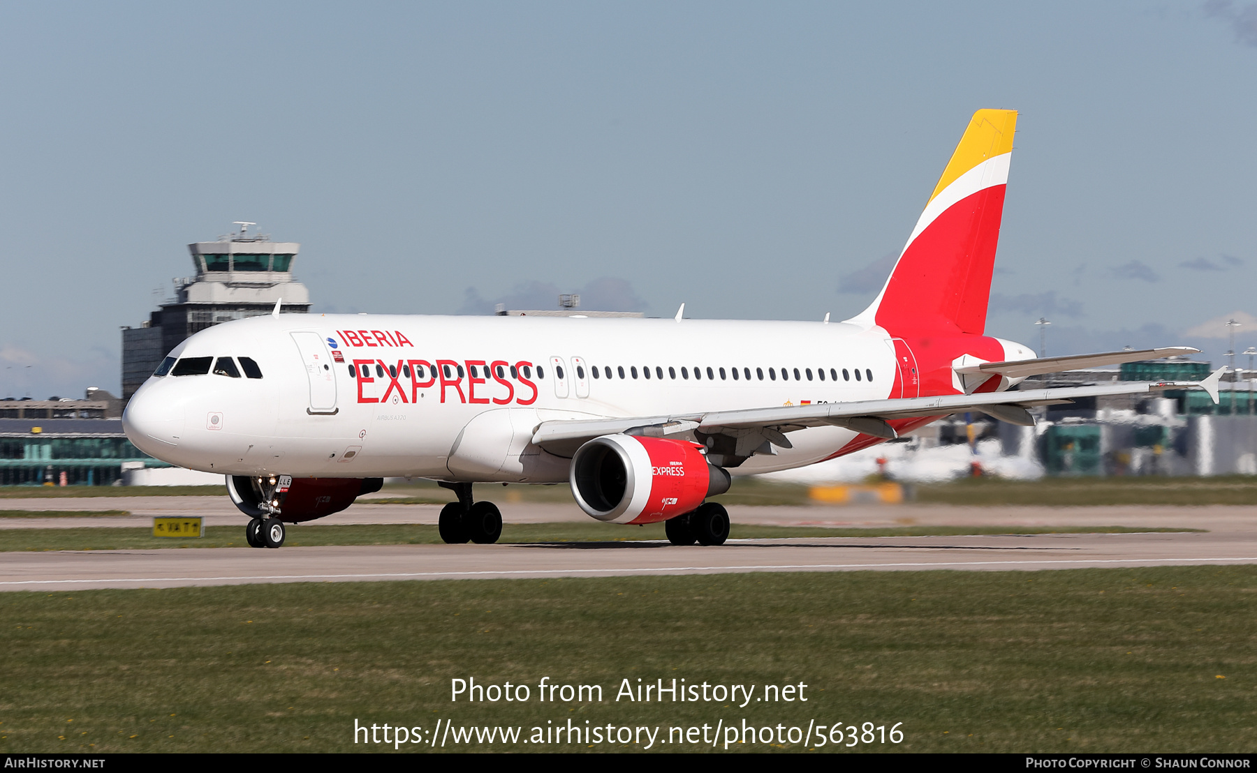 Aircraft Photo of EC-LLE | Airbus A320-214 | Iberia Express | AirHistory.net #563816