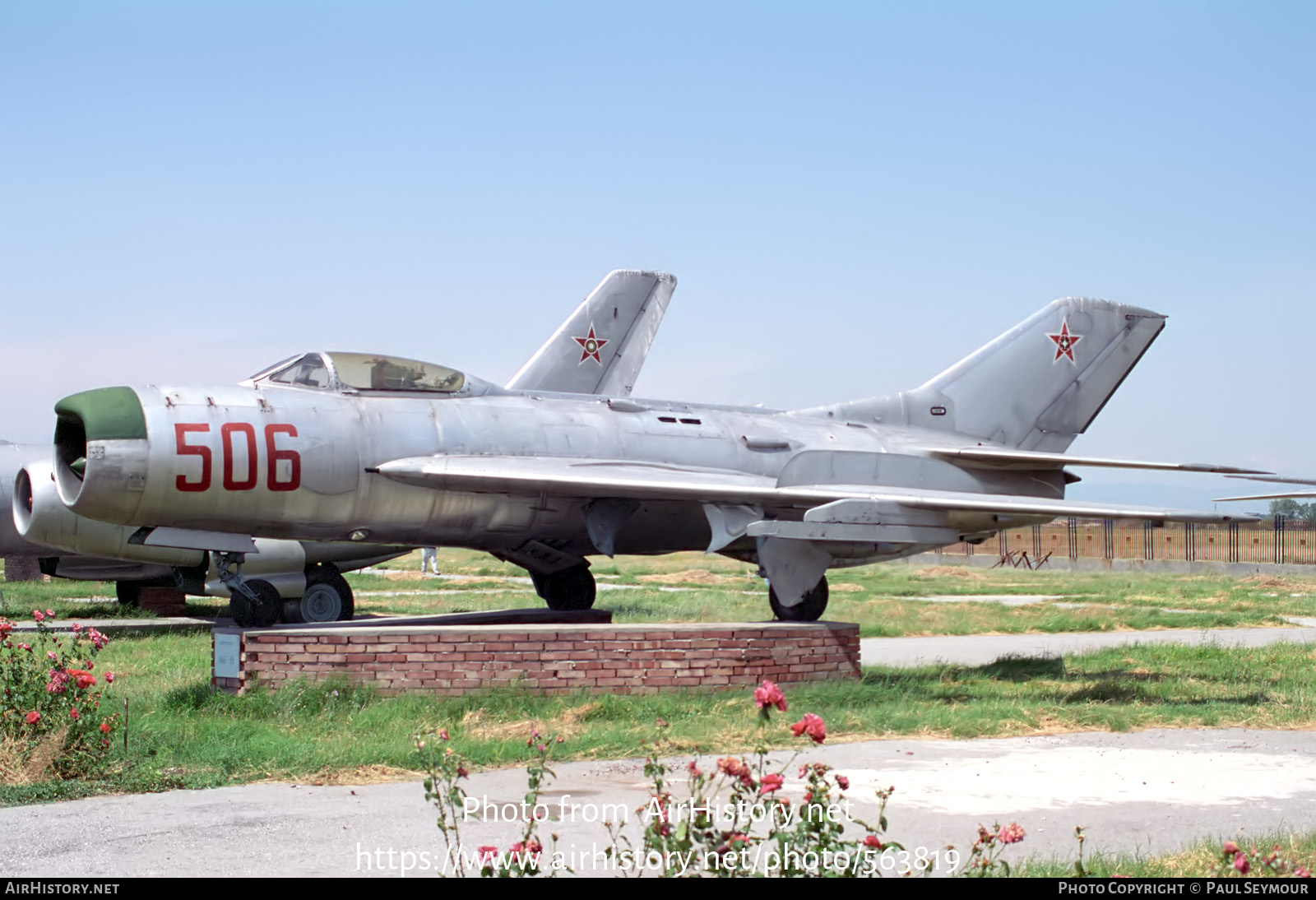 Aircraft Photo of 506 | Mikoyan-Gurevich MiG-19P | Bulgaria - Air Force | AirHistory.net #563819