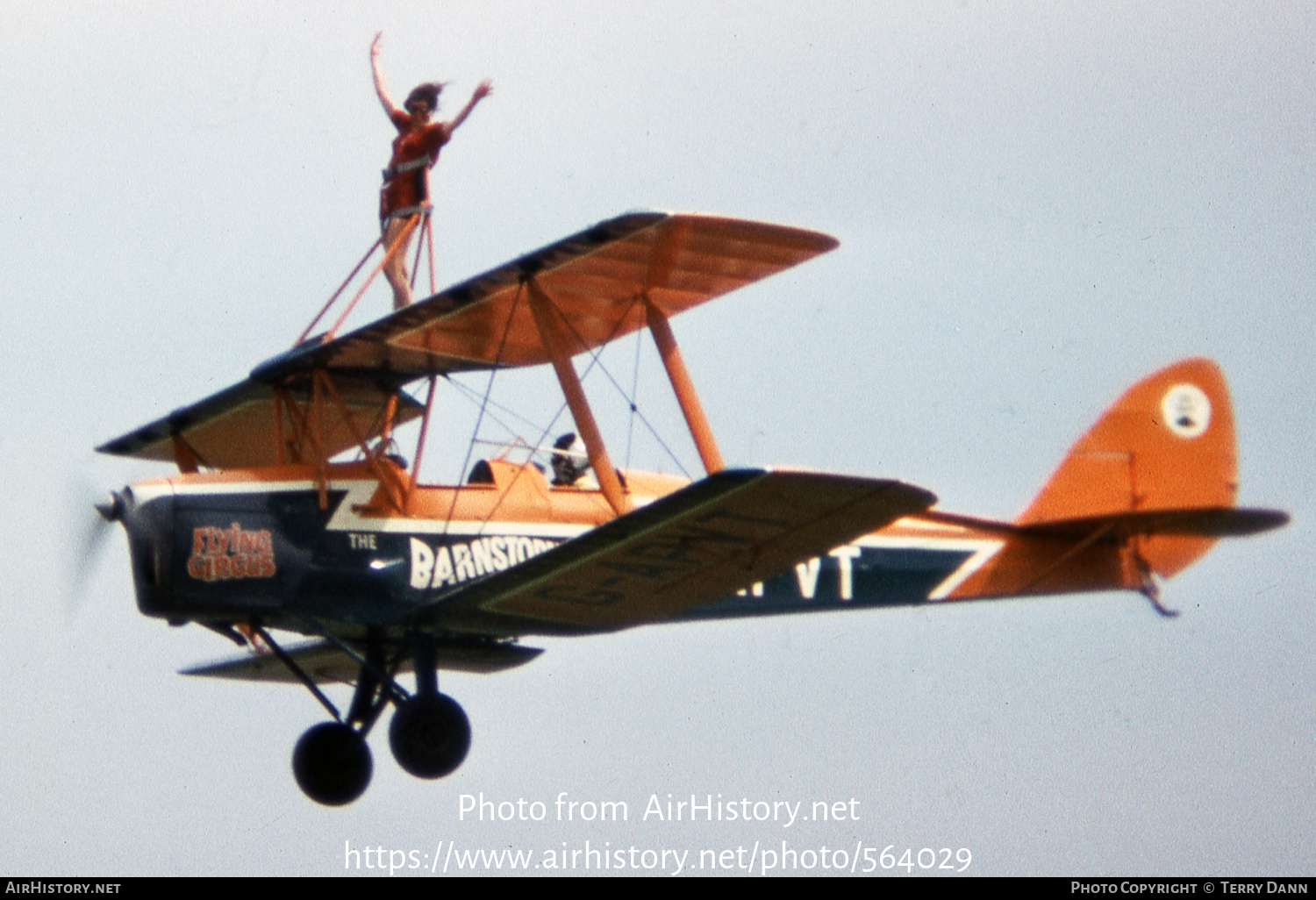 Aircraft Photo of G-APVT | De Havilland D.H. 82A Tiger Moth II | The Barnstormers Flying Circus | AirHistory.net #564029