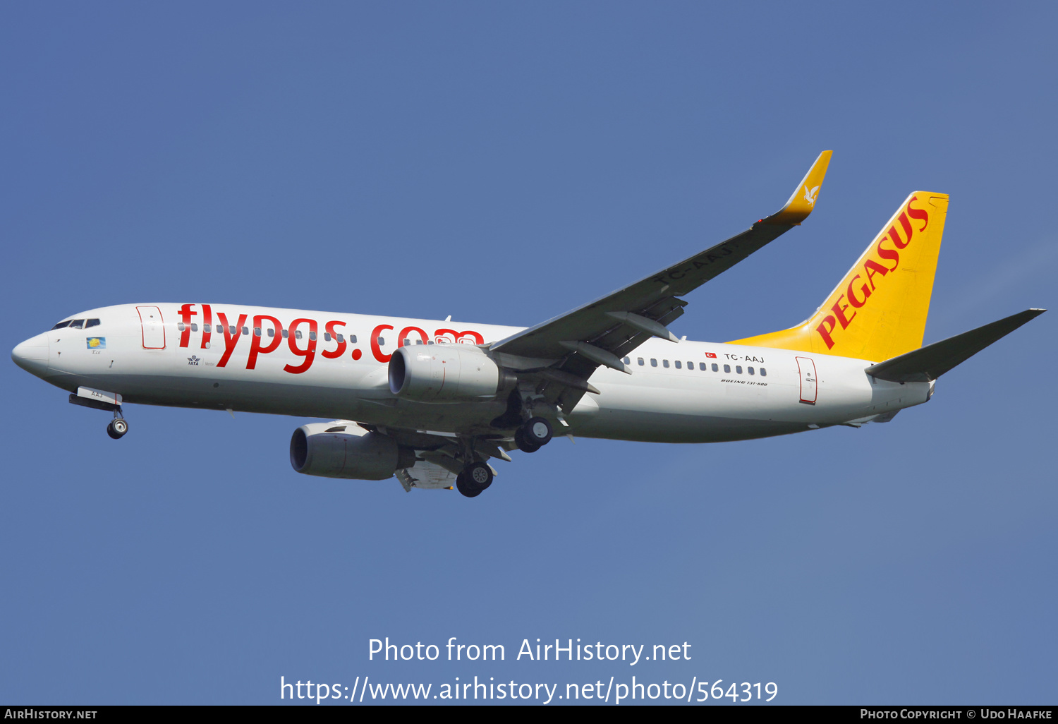 Aircraft Photo of TC-AAJ | Boeing 737-82R | Pegasus Airlines | AirHistory.net #564319