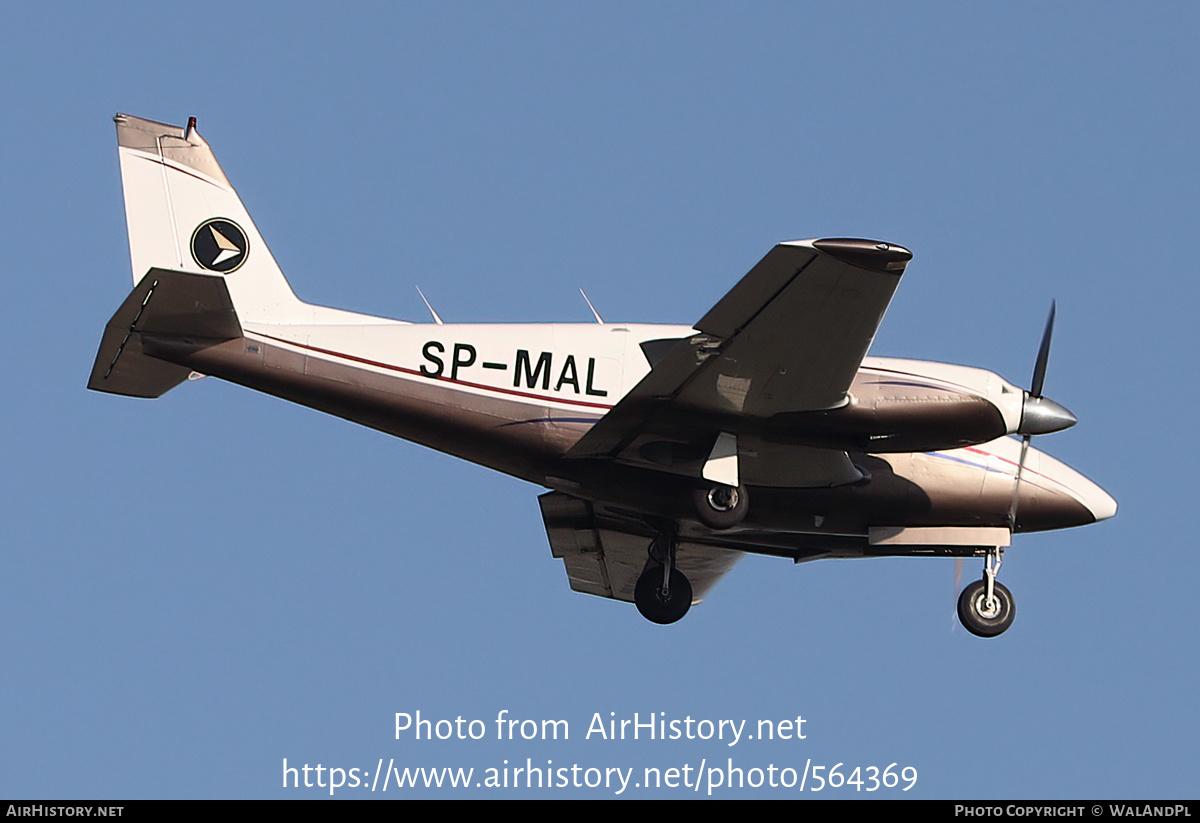 Aircraft Photo of SP-MAL | Piper PA-30-160 Twin Comanche | AirHistory.net #564369