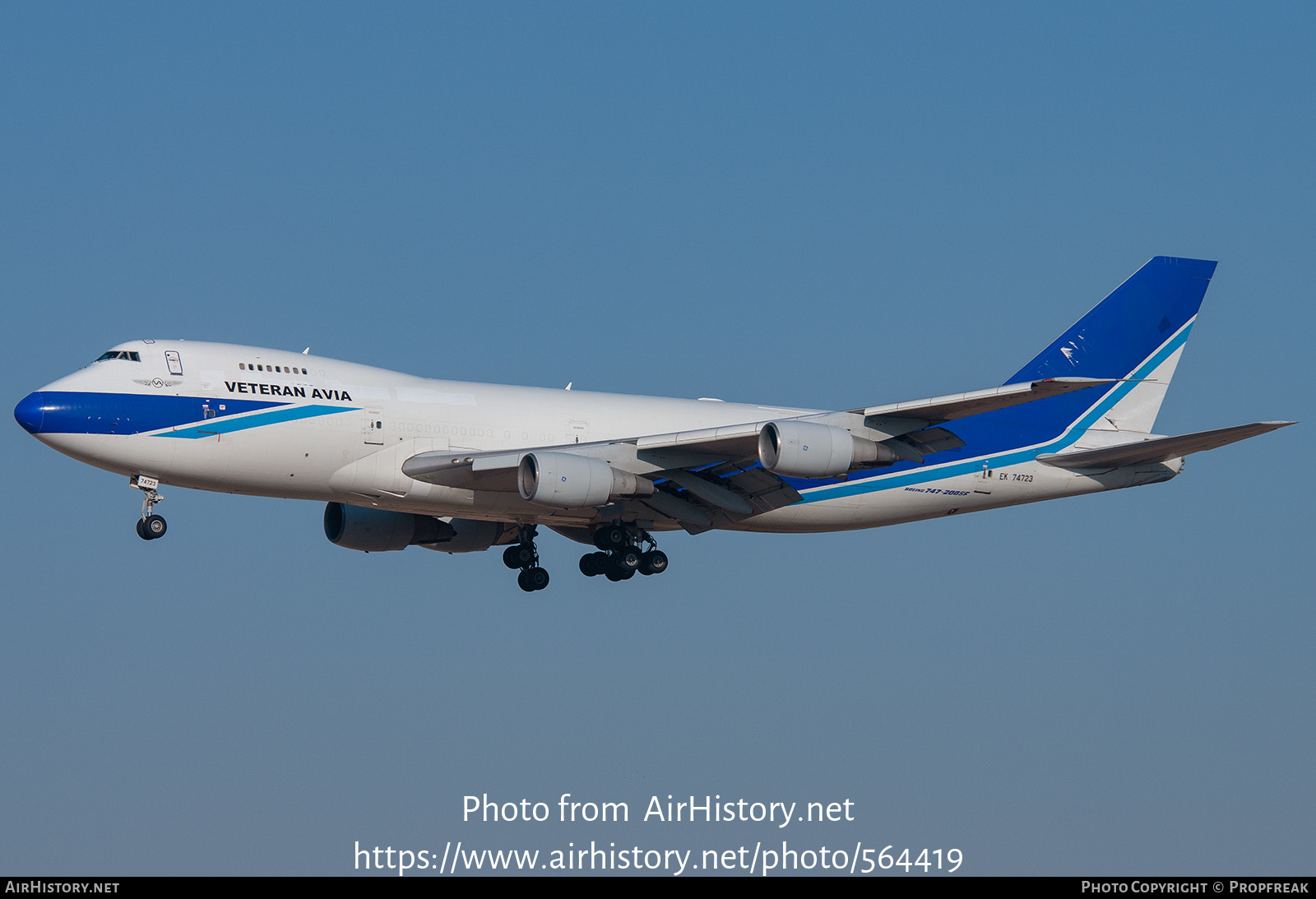 aircraft-photo-of-ek-74723-boeing-747-281b-sf-veteran-avia