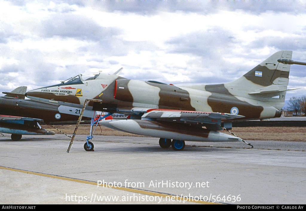 Aircraft Photo of C-321 | Douglas A-4C Skyhawk (A4D-2N) | Argentina - Air Force | AirHistory.net #564636