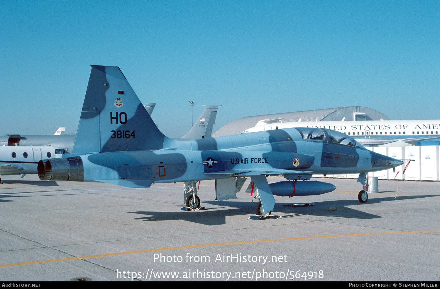 Aircraft Photo of 63-8164 / 36184 | Northrop AT-38B Talon | USA - Air Force | AirHistory.net #564918