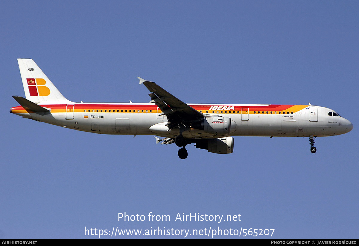 Aircraft Photo of EC-HUH | Airbus A321-211 | Iberia | AirHistory.net #565207