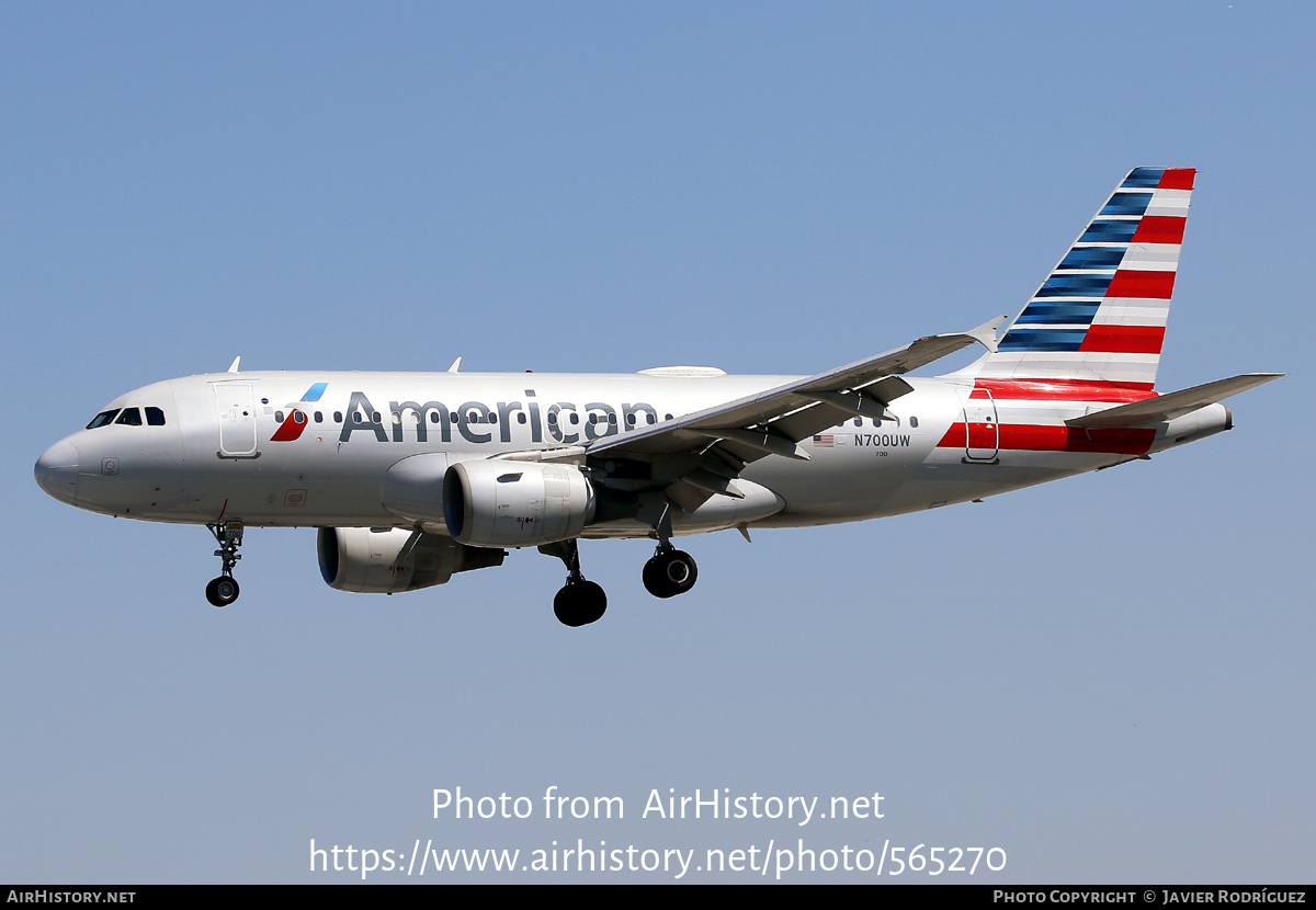 Aircraft Photo of N700UW | Airbus A319-112 | American Airlines | AirHistory.net #565270