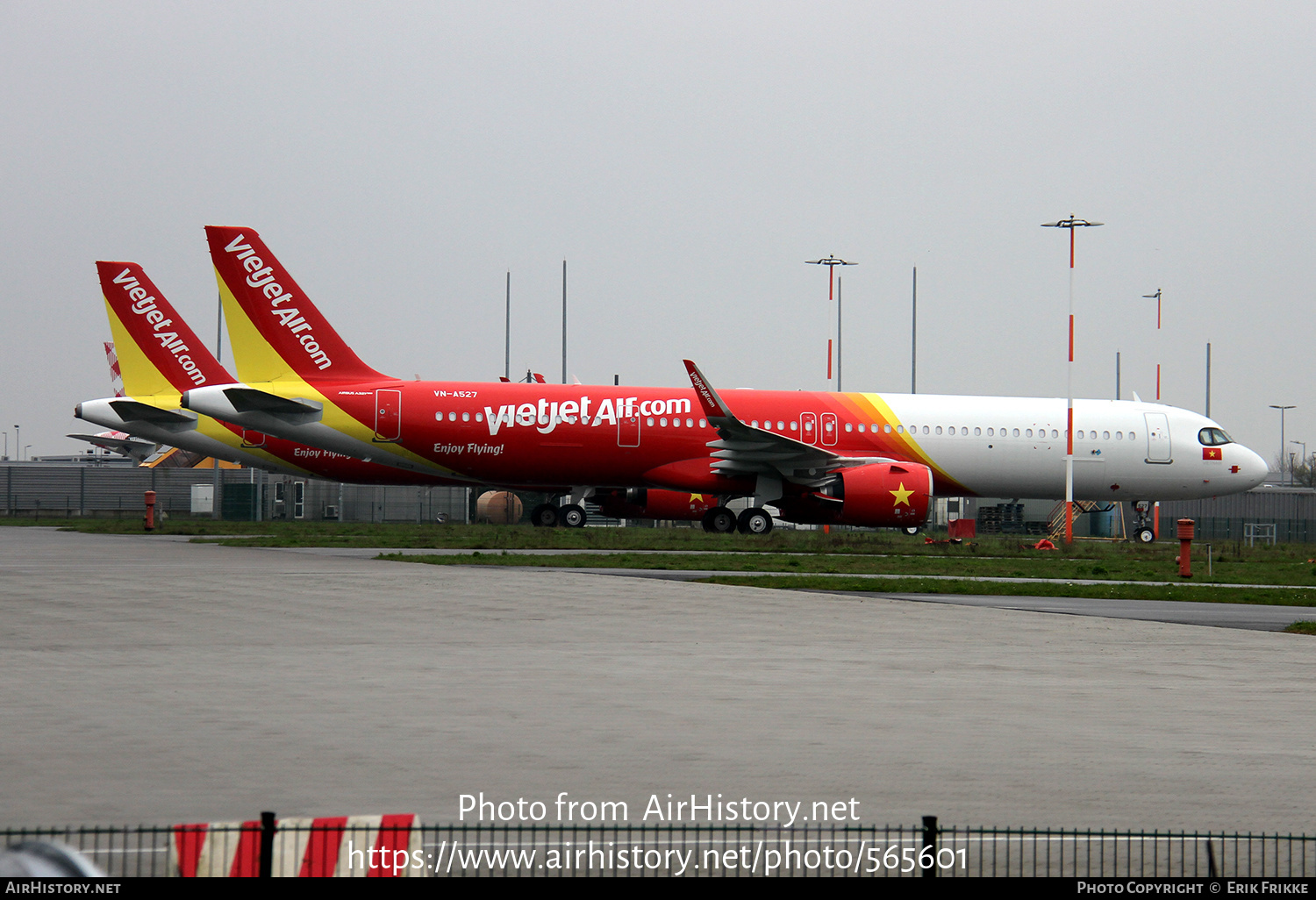 Aircraft Photo of VN-A527 | Airbus A321-271NX | VietJet Air | AirHistory.net #565601