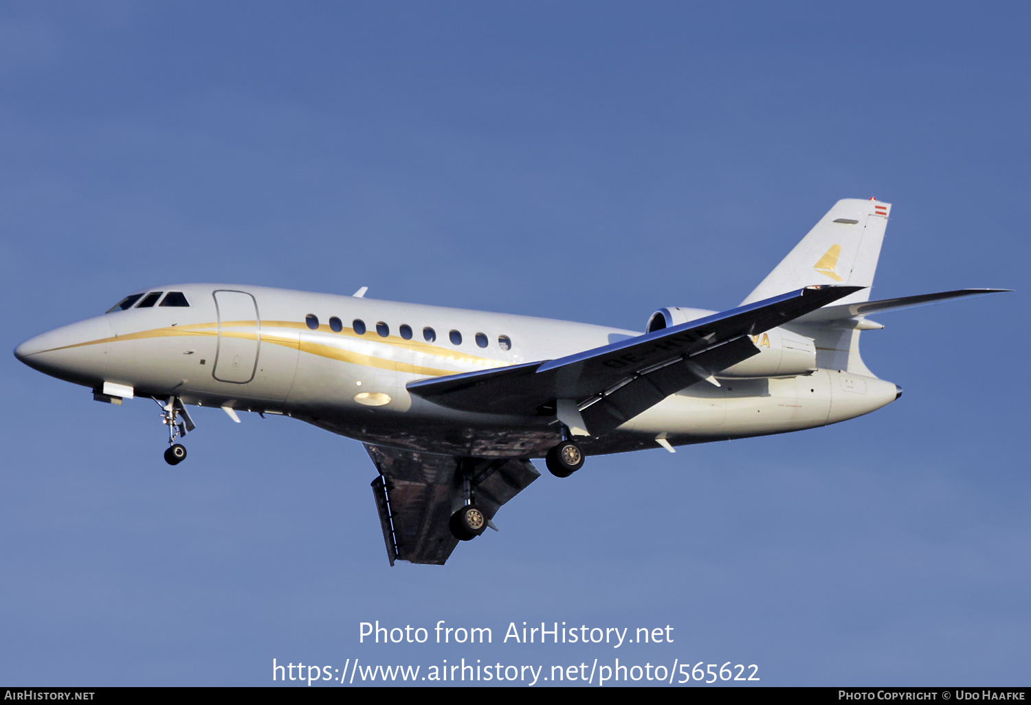 Aircraft Photo of OE-HVA | Dassault Falcon 2000 | AirHistory.net #565622