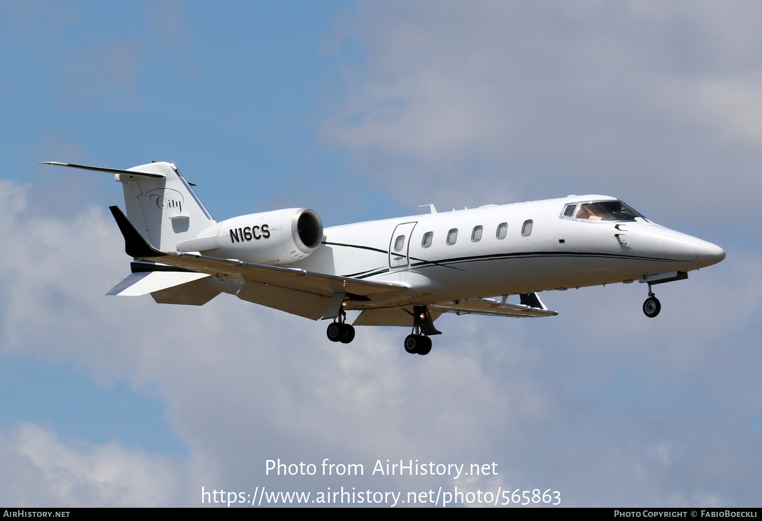 Aircraft Photo of N16CS | Learjet 60 | AirHistory.net #565863