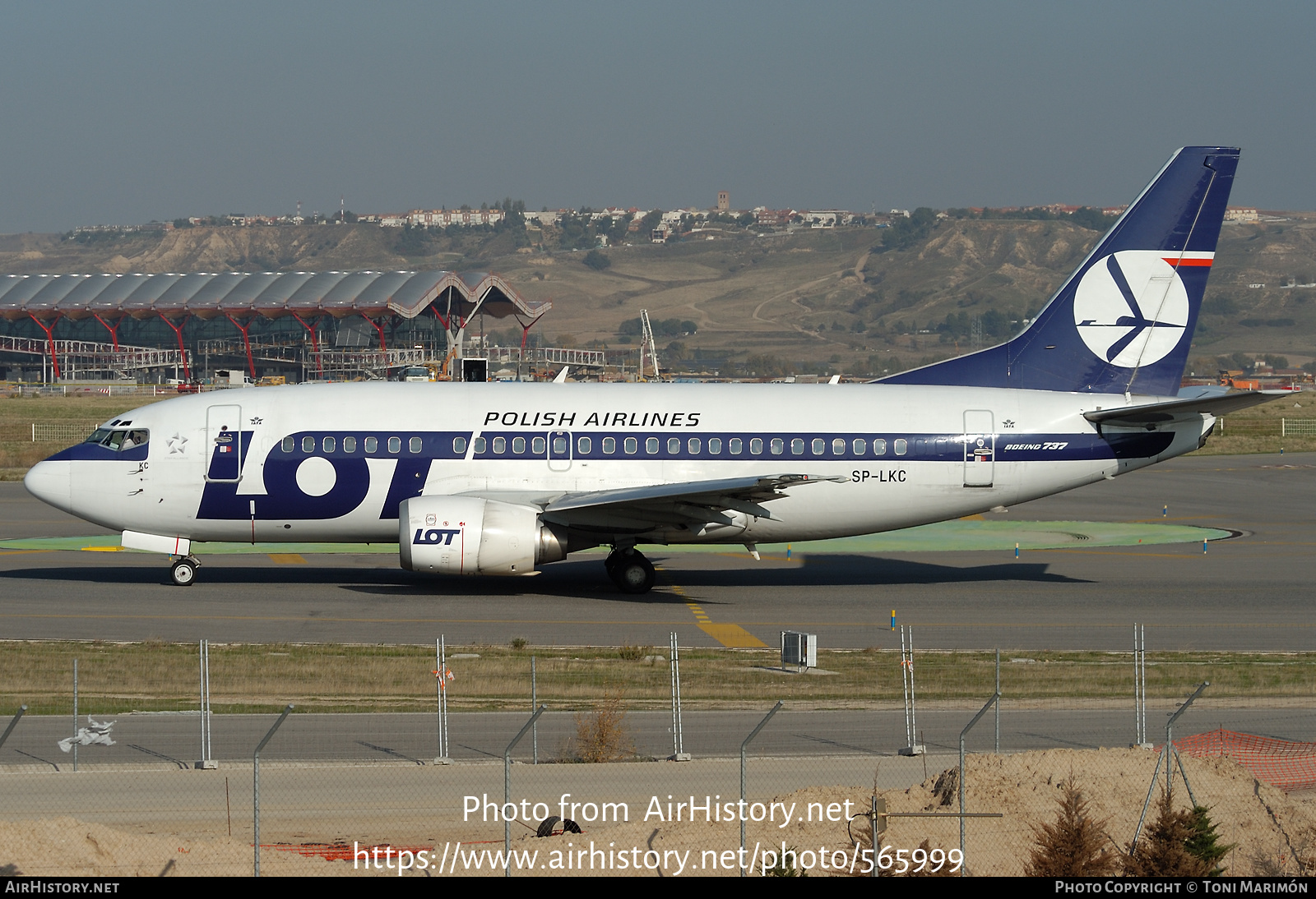 Aircraft Photo of SP-LKC | Boeing 737-55D | LOT Polish Airlines - Polskie Linie Lotnicze | AirHistory.net #565999