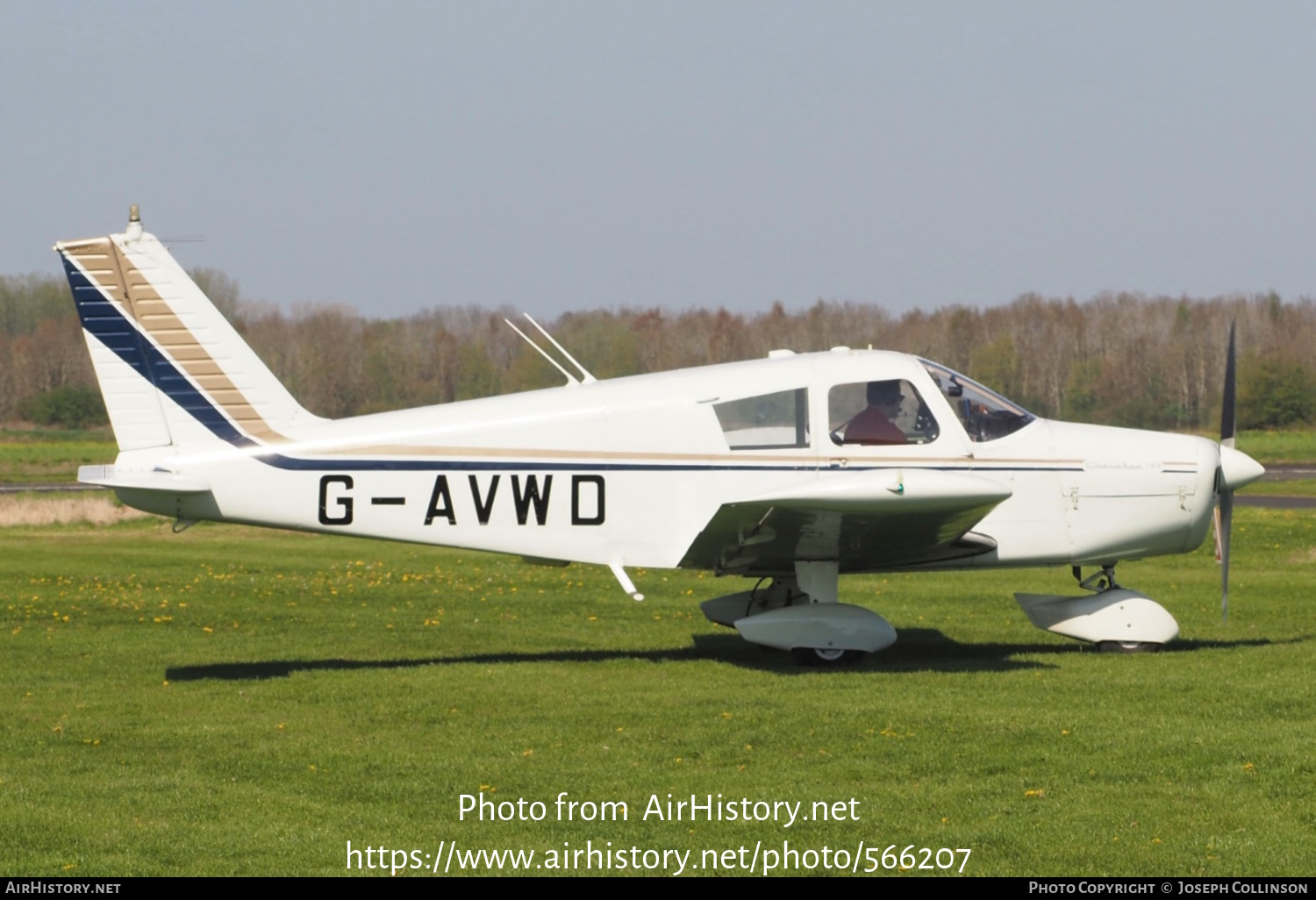 Aircraft Photo of G-AVWD | Piper PA-28-140 Cherokee | AirHistory.net #566207