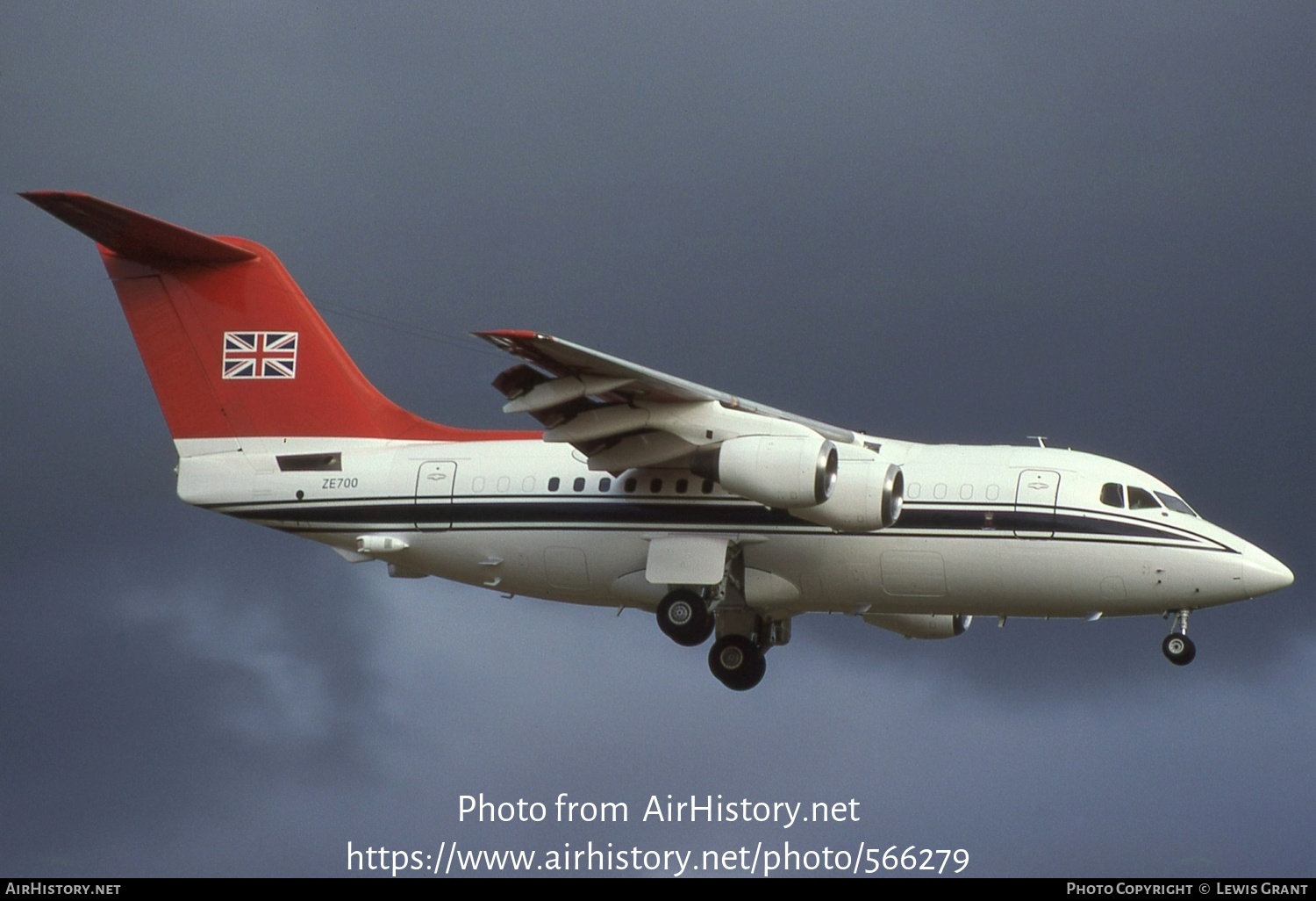 Aircraft Photo of ZE700 | British Aerospace BAe-146 CC.2 | UK - Air Force | AirHistory.net #566279