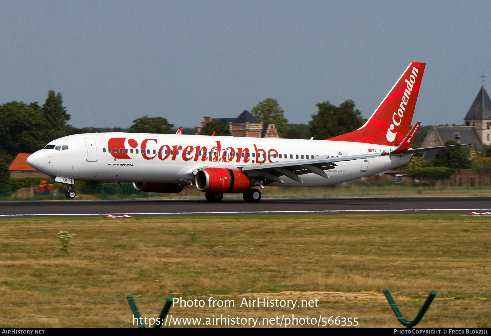 Aircraft Photo of TC-TJL | Boeing 737-86J | Corendon Airlines | AirHistory.net #566355