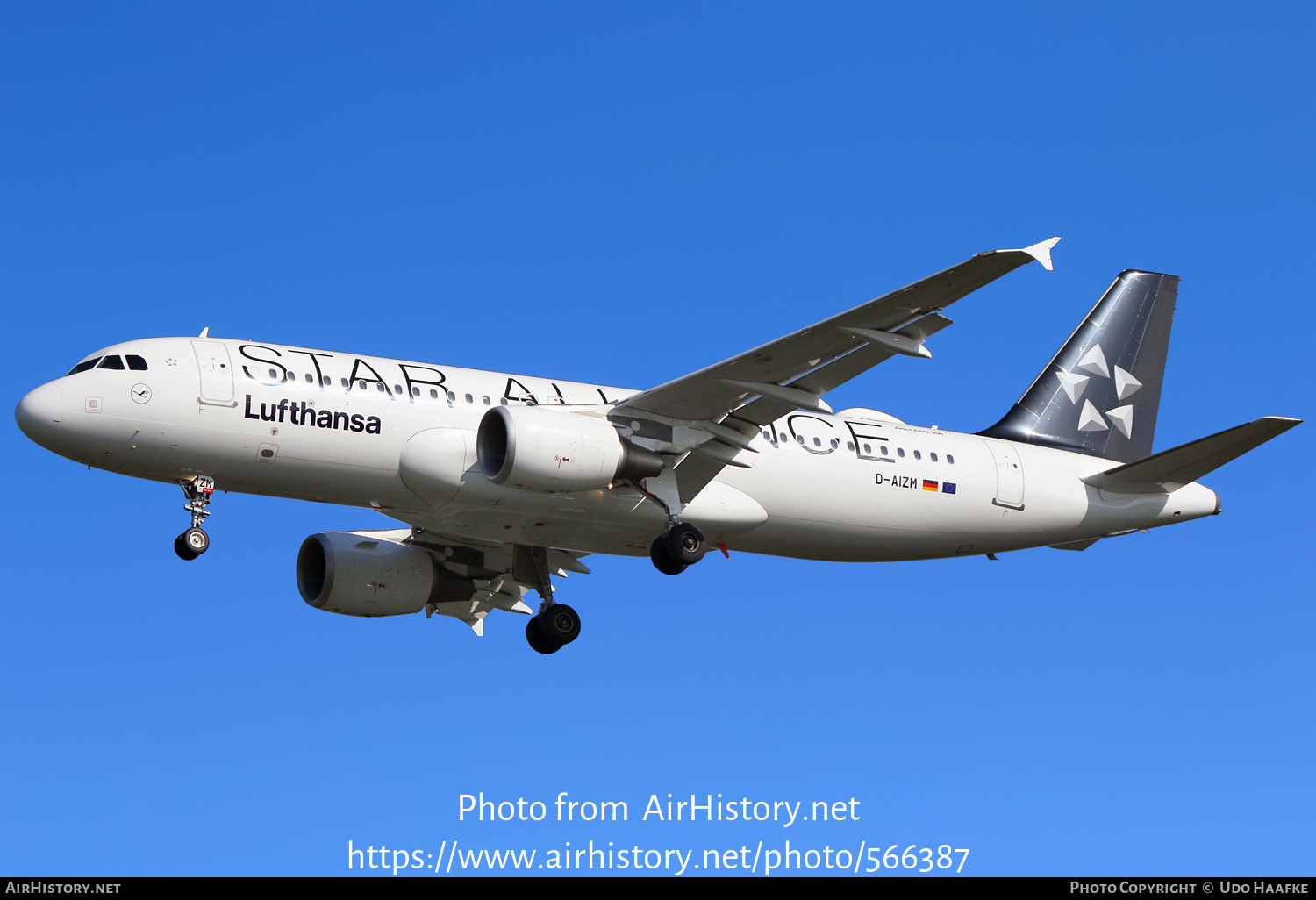 Aircraft Photo of D-AIZM | Airbus A320-214 | Lufthansa | AirHistory.net #566387