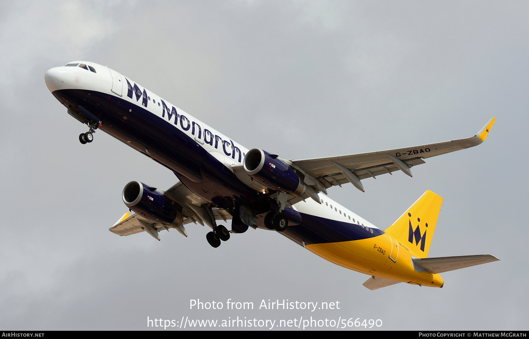 Aircraft Photo of G-ZBAO | Airbus A321-231 | Monarch Airlines | AirHistory.net #566490