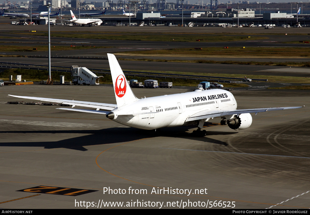 Aircraft Photo of JA829J | Boeing 787-8 Dreamliner | Japan Airlines - JAL | AirHistory.net #566525