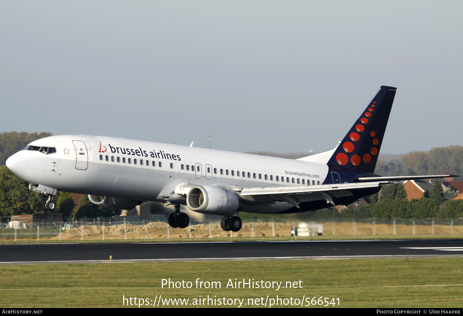 Aircraft Photo of OO-VEK | Boeing 737-405 | Brussels Airlines | AirHistory.net #566541