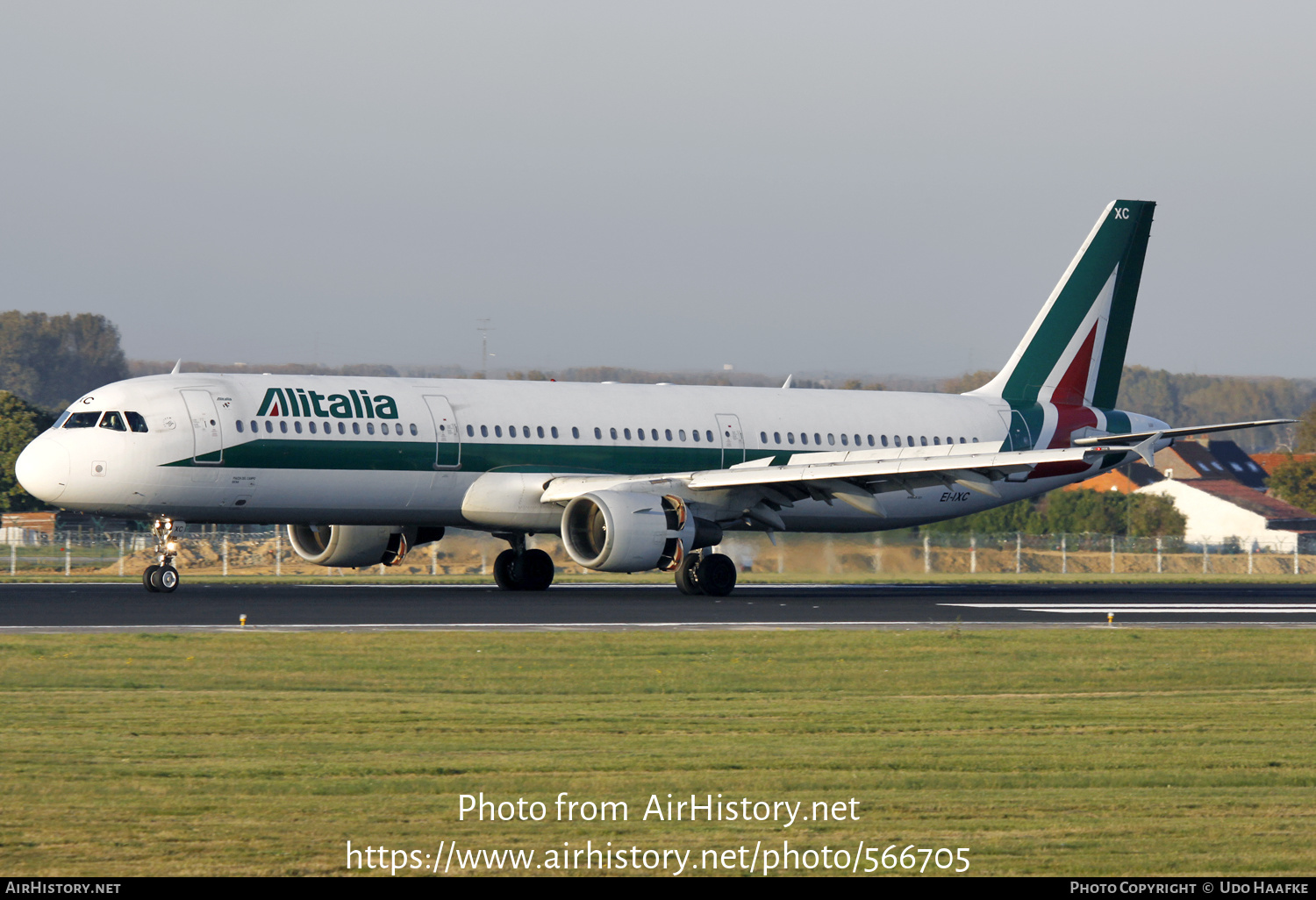 Aircraft Photo of EI-IXC | Airbus A321-112 | Alitalia | AirHistory.net #566705