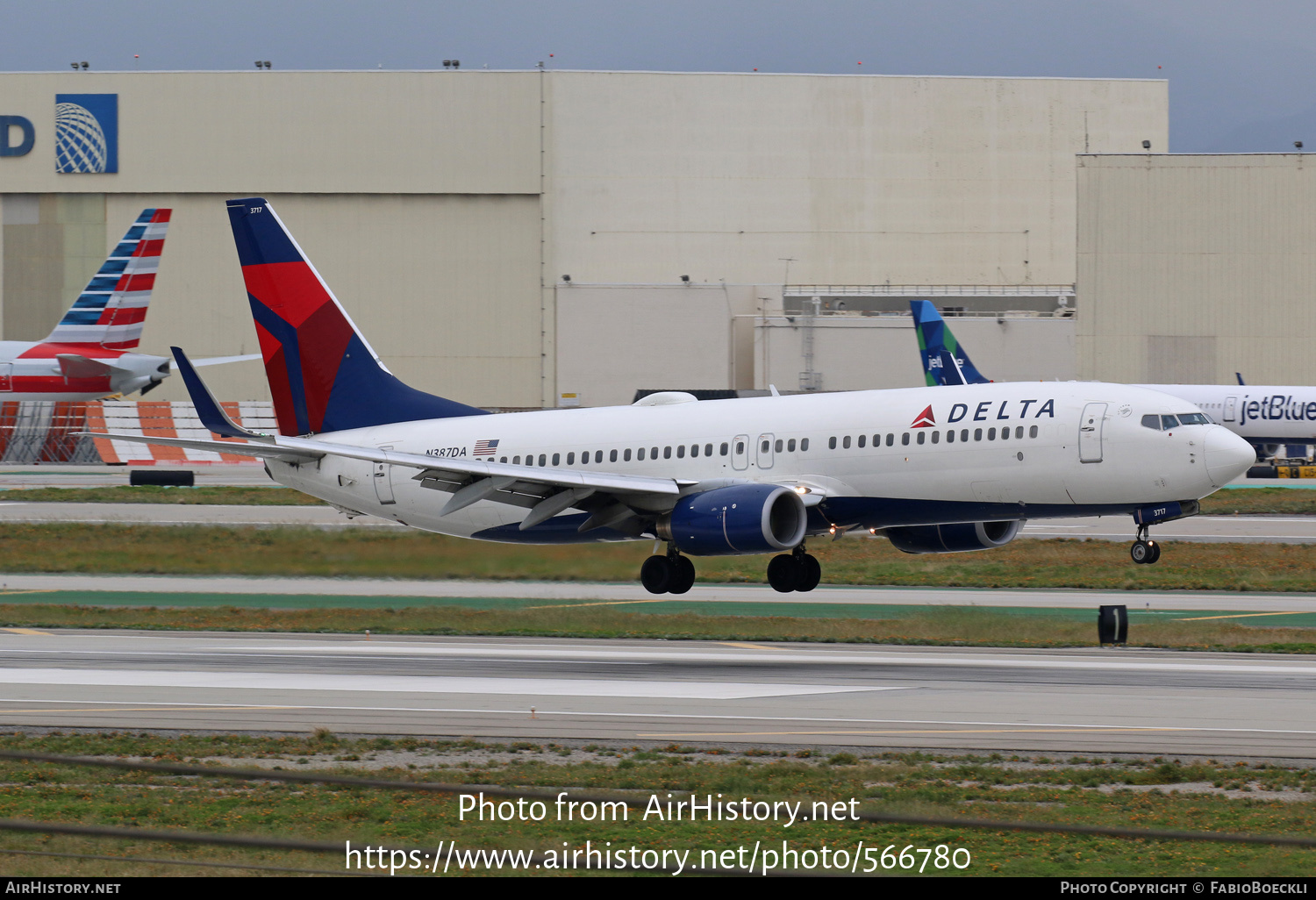 Aircraft Photo of N387DA | Boeing 737-832 | Delta Air Lines | AirHistory.net #566780