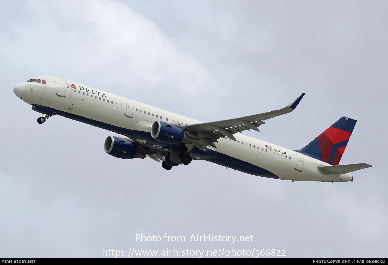 Aircraft Photo of N390DN | Airbus A321-211 | Delta Air Lines | AirHistory.net #566822