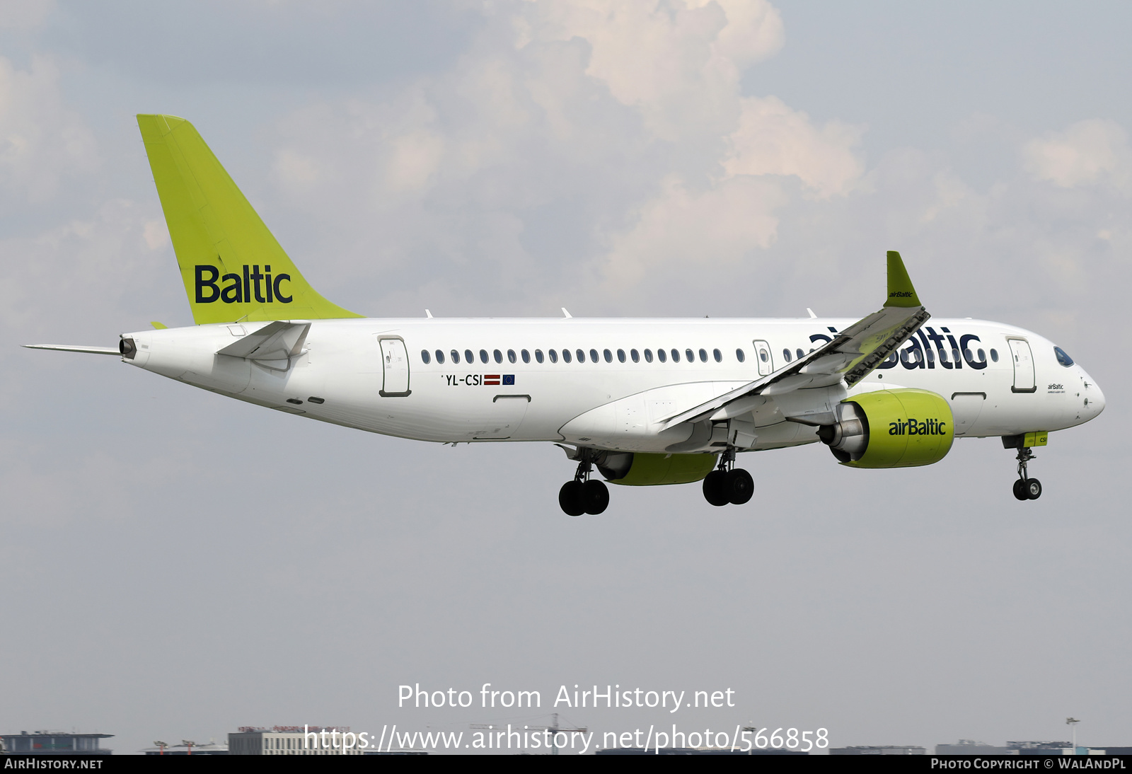 Aircraft Photo of YL-CSI | Bombardier CSeries CS300 (BD-500-1A11) | AirBaltic | AirHistory.net #566858