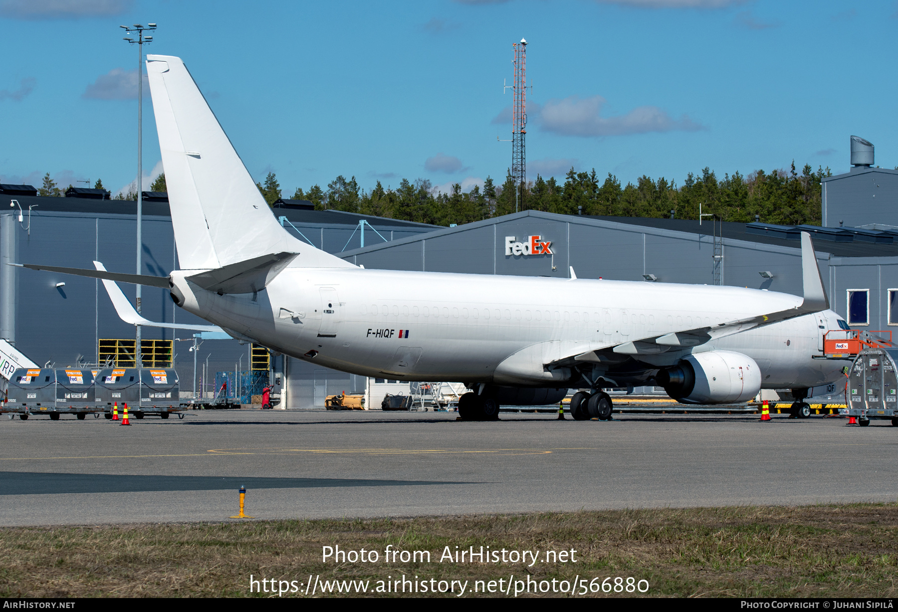 Aircraft Photo of F-HIQF | Boeing 737-8AS(BCF) | AirHistory.net #566880