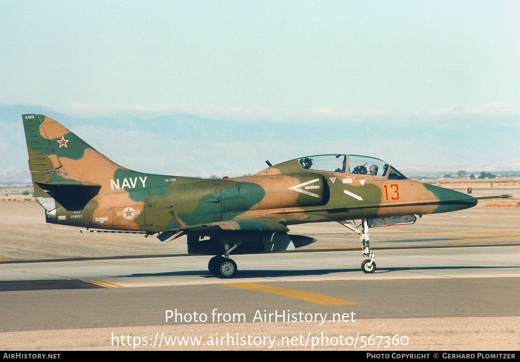 Aircraft Photo of 154657 | McDonnell Douglas TA-4J Skyhawk | USA - Navy | AirHistory.net #567360