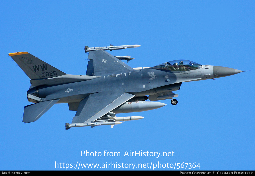 Aircraft Photo of 90-0825 | Lockheed F-16CM Fighting Falcon | USA - Air Force | AirHistory.net #567364