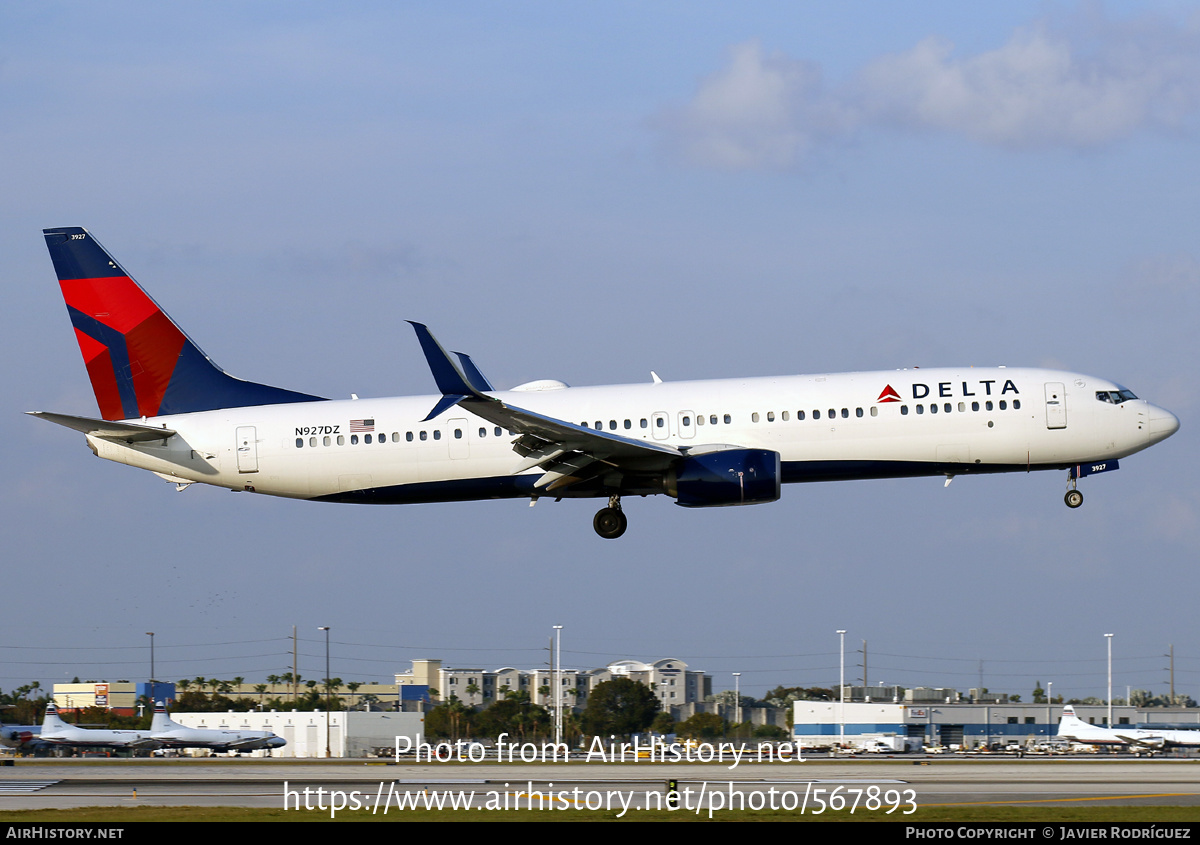 Aircraft Photo of N927DZ | Boeing 737-932/ER | Delta Air Lines | AirHistory.net #567893