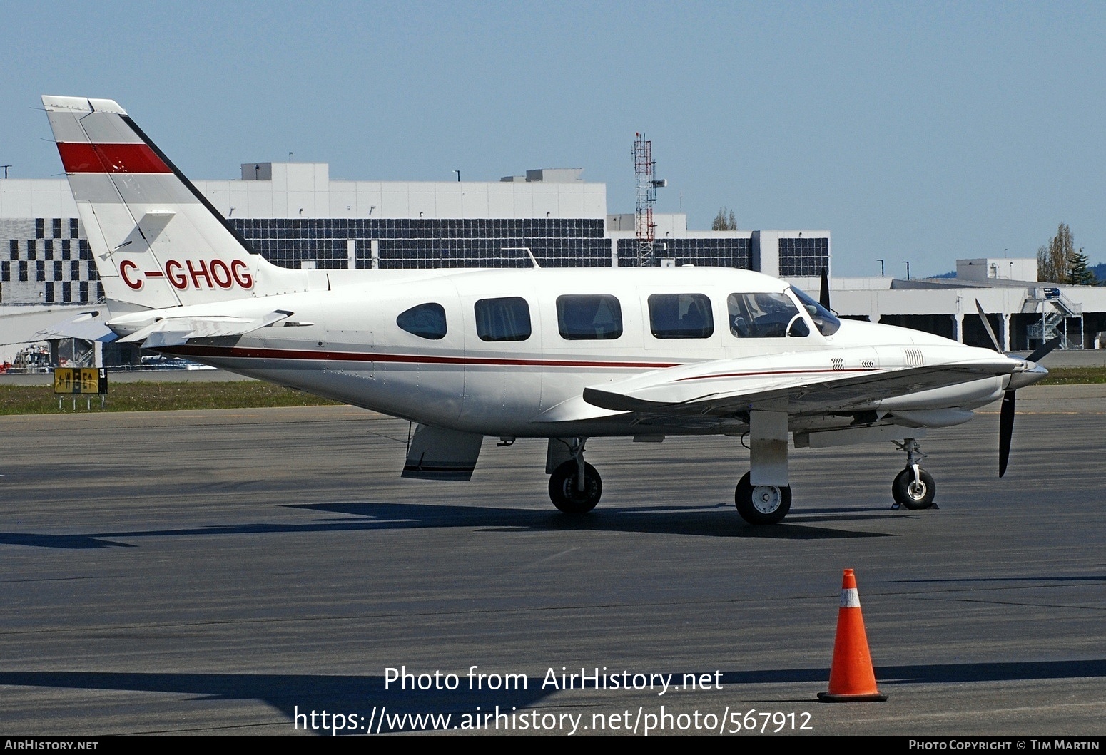 Aircraft Photo of C-GHOG | Piper PA-31-325 Navajo C/R | AirHistory.net #567912