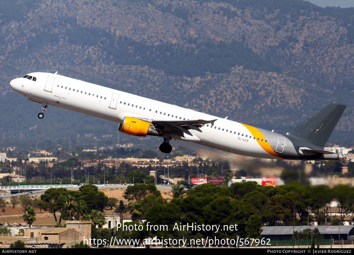 Aircraft Photo of YL-LCX | Airbus A321-211 | AirHistory.net #567962