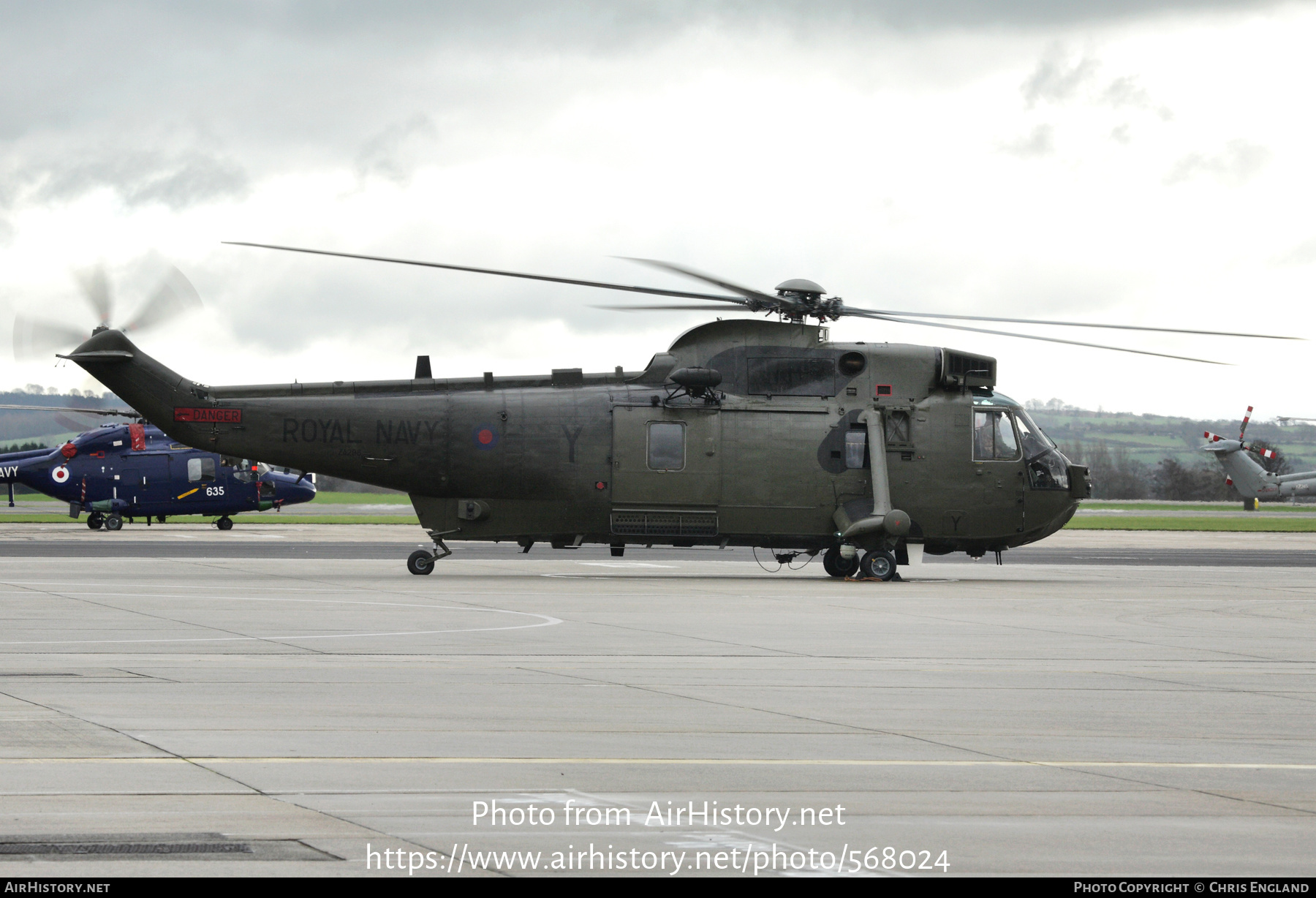 Aircraft Photo of ZA298 | Westland WS-61 Sea King HC4 | UK - Navy | AirHistory.net #568024