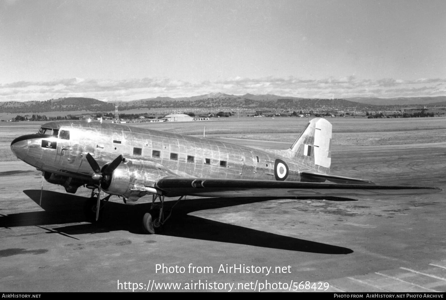 Aircraft Photo of A65-85 | Douglas C-47A Skytrain | Australia - Air Force | AirHistory.net #568429