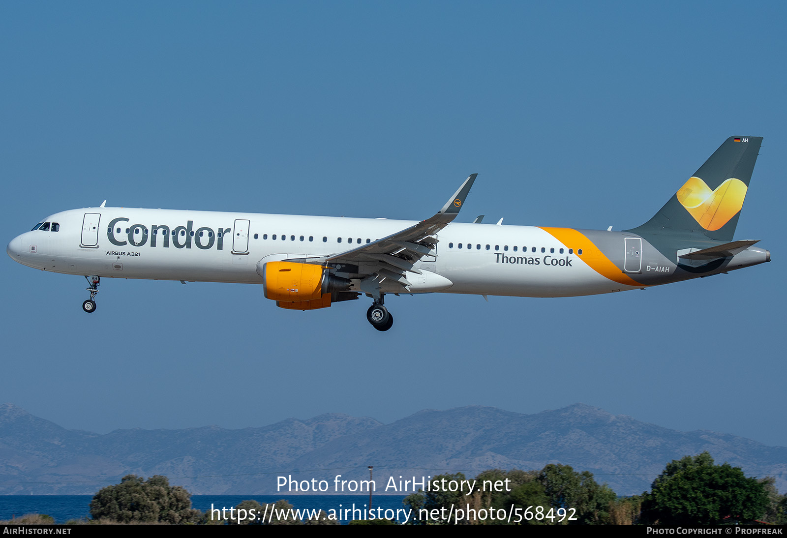 Aircraft Photo of D-AIAH | Airbus A321-211 | Condor Flugdienst | AirHistory.net #568492