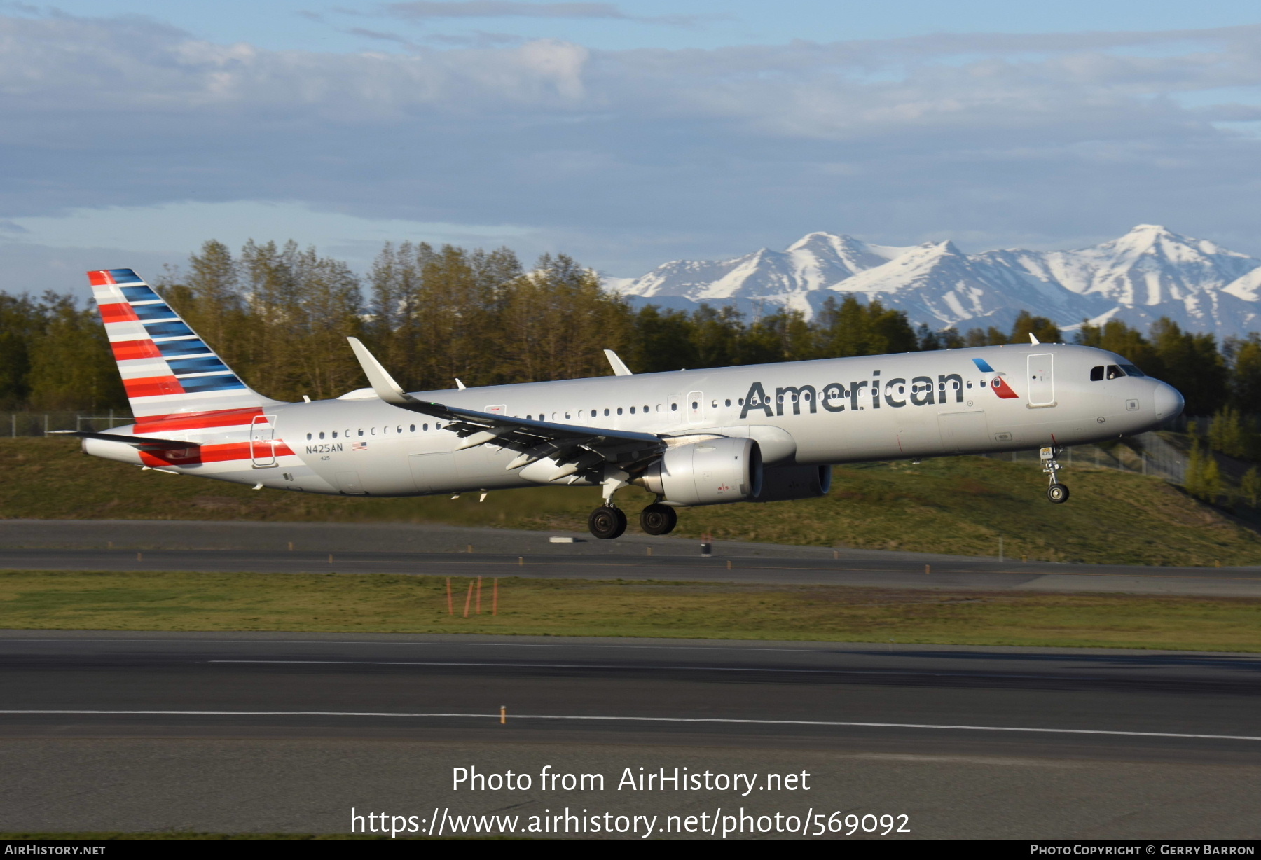 Aircraft Photo of N425AN | Airbus A321-253NX | American Airlines | AirHistory.net #569092