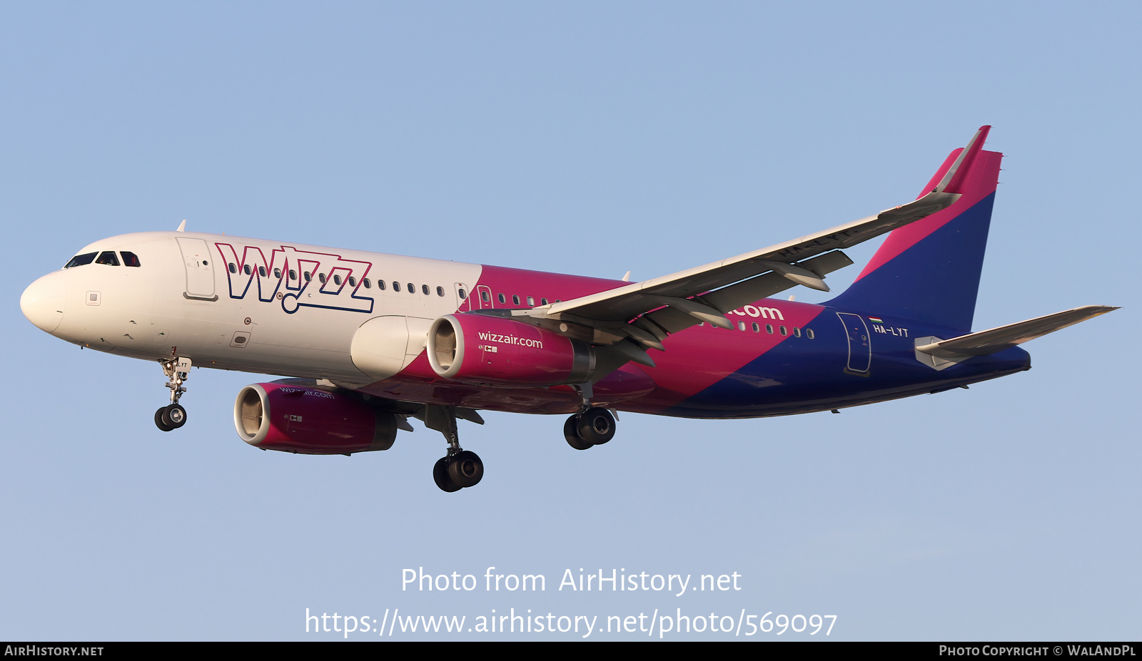 Aircraft Photo of HA-LYT | Airbus A320-232 | Wizz Air | AirHistory.net #569097