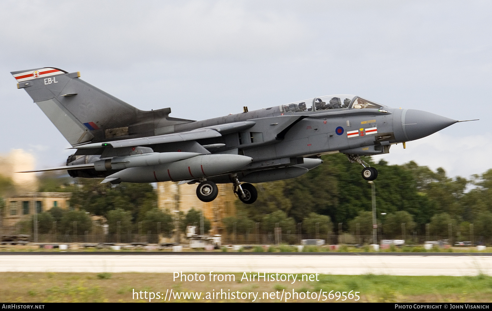 Aircraft Photo of ZA611 | Panavia Tornado GR4 | UK - Air Force | AirHistory.net #569565